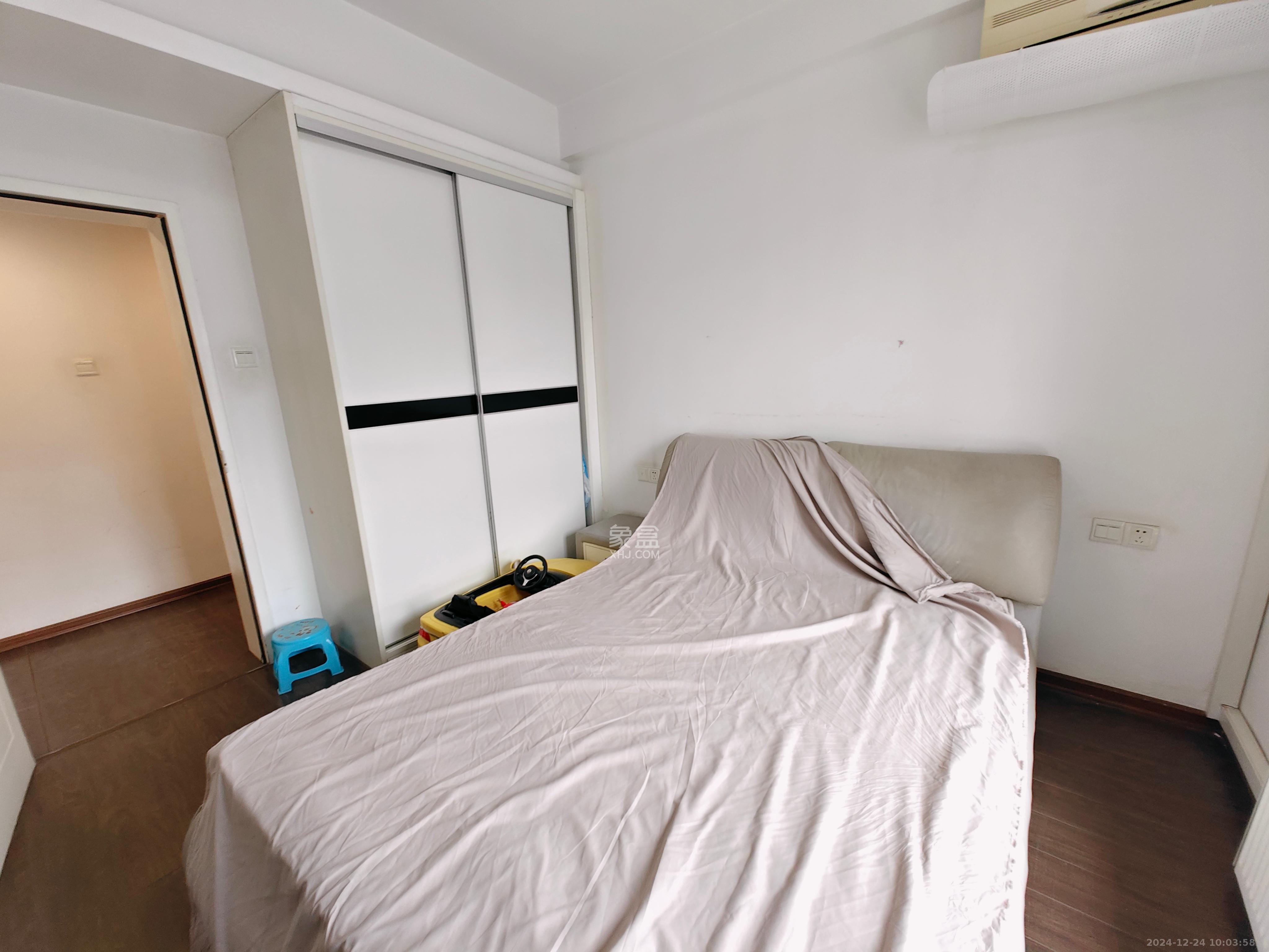 申奥美域  3室2厅2卫    2800.0元/月室内图