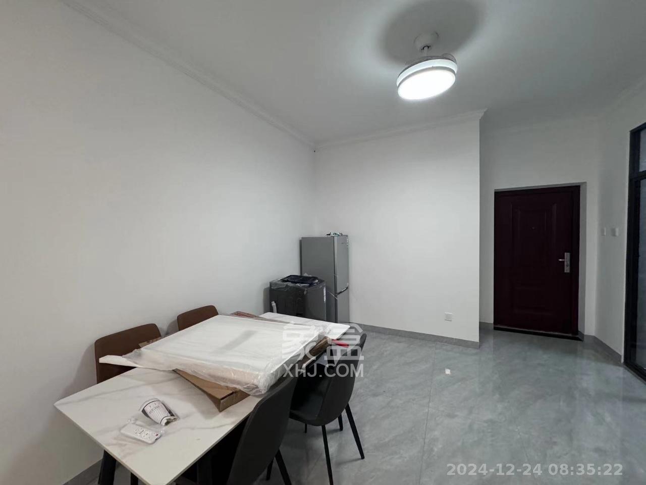 金桂小区二期  2室1厅1卫    2200.0元/月室内图