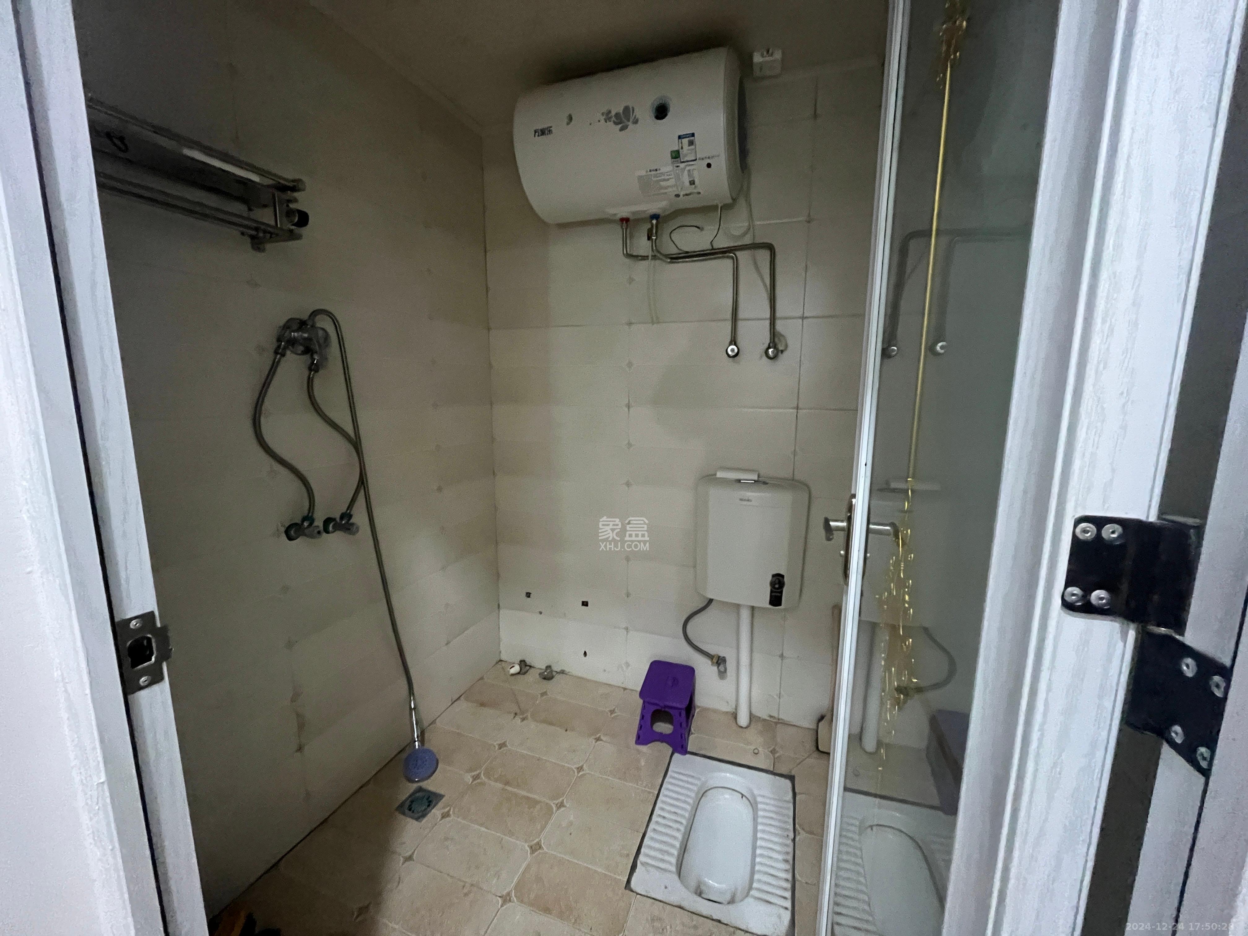 怡海星城 1室1厅1卫 1000.0元/月 怡海星城 1室1厅1卫 1000.0元/月室内图