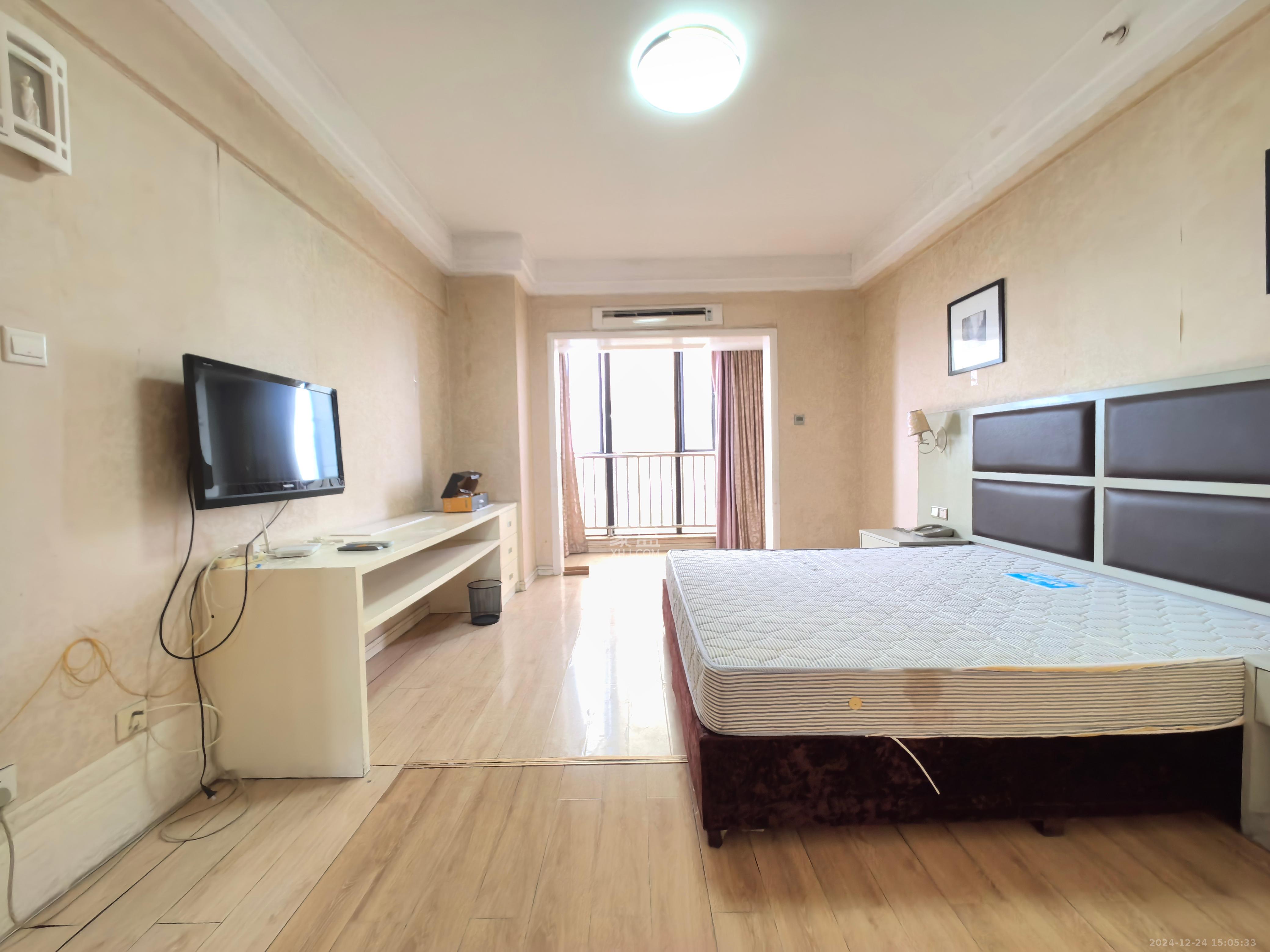 湘腾城市广场 1室1厅1卫 1550.0元/月 湘腾城市广场 1室1厅1卫 1550.0元/月室内图