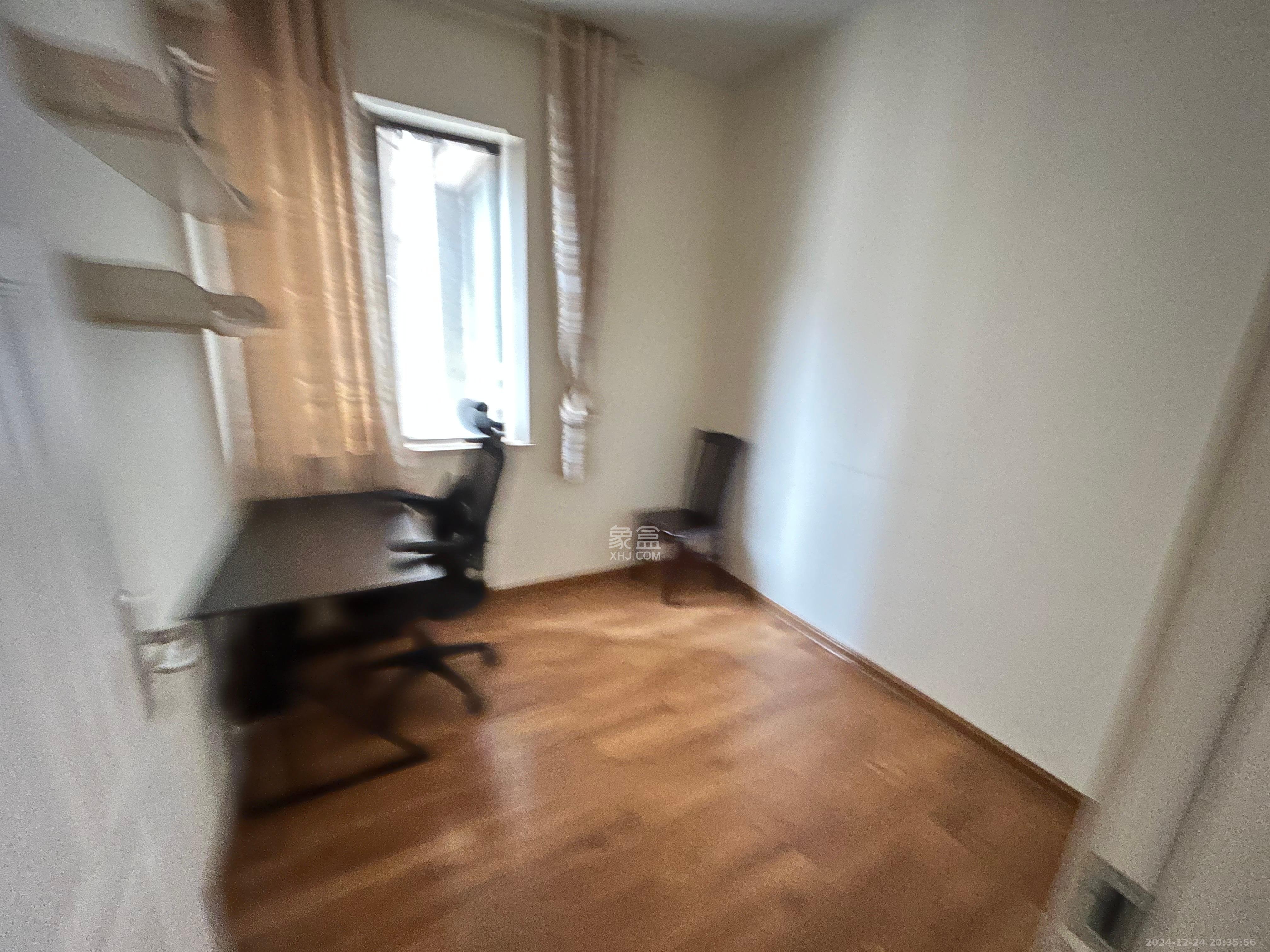 旭辉藏郡（藏郡、旭湘华府)  1室2厅1卫    2100.0元/月室内图