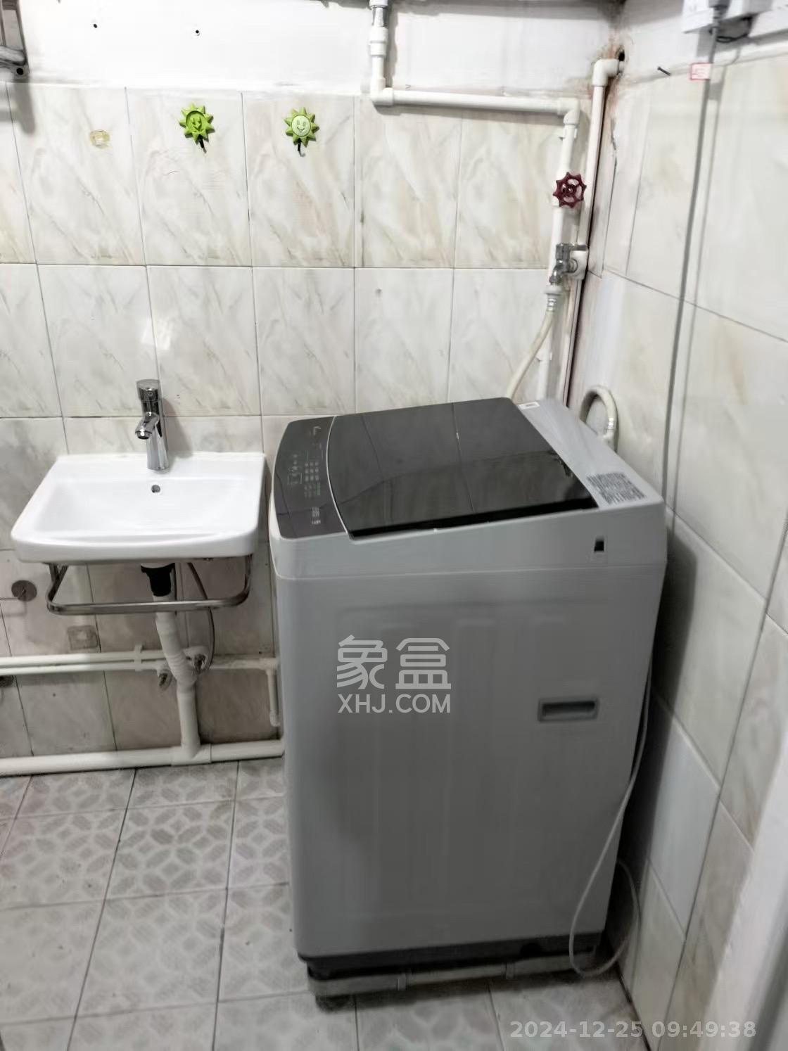 涧塘小区  1室1厅2卫   1320.00元/月室内图