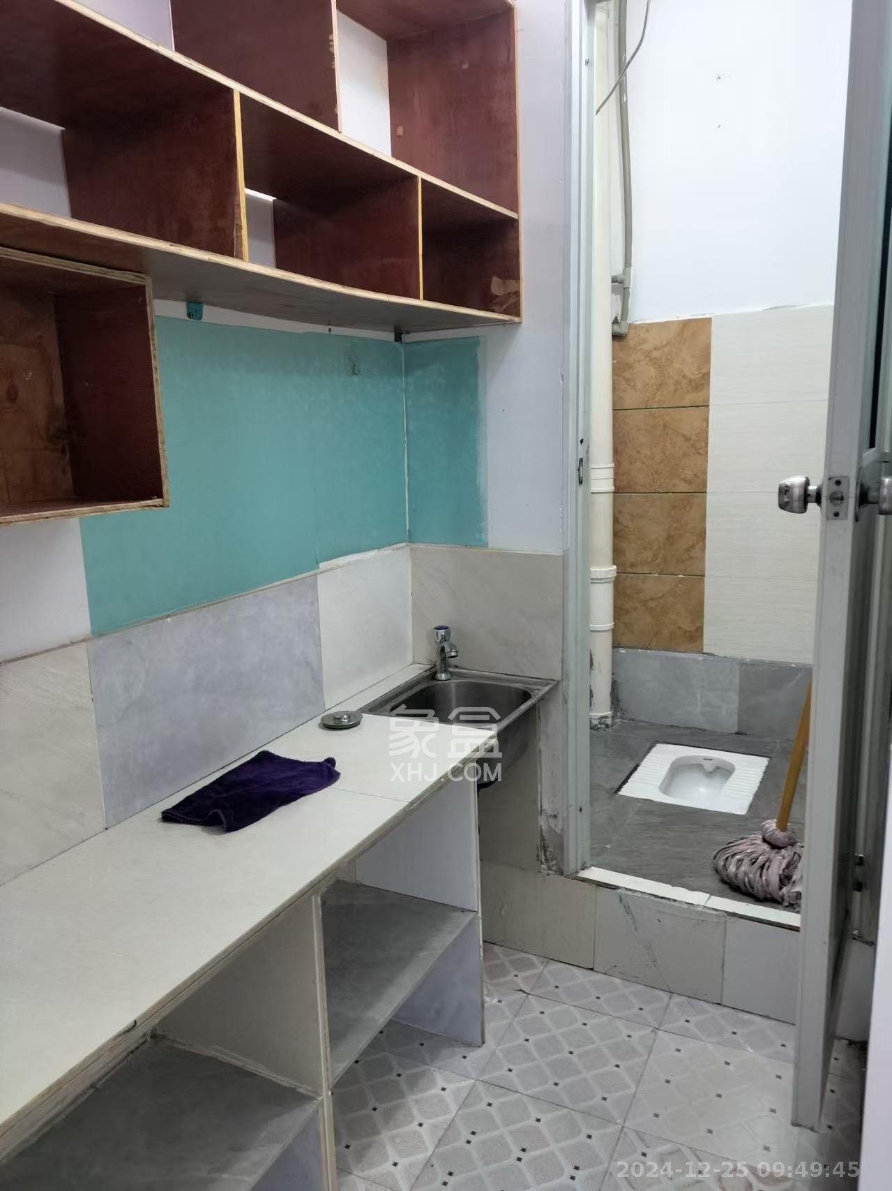 涧塘小区  1室1厅2卫   1320.00元/月室内图