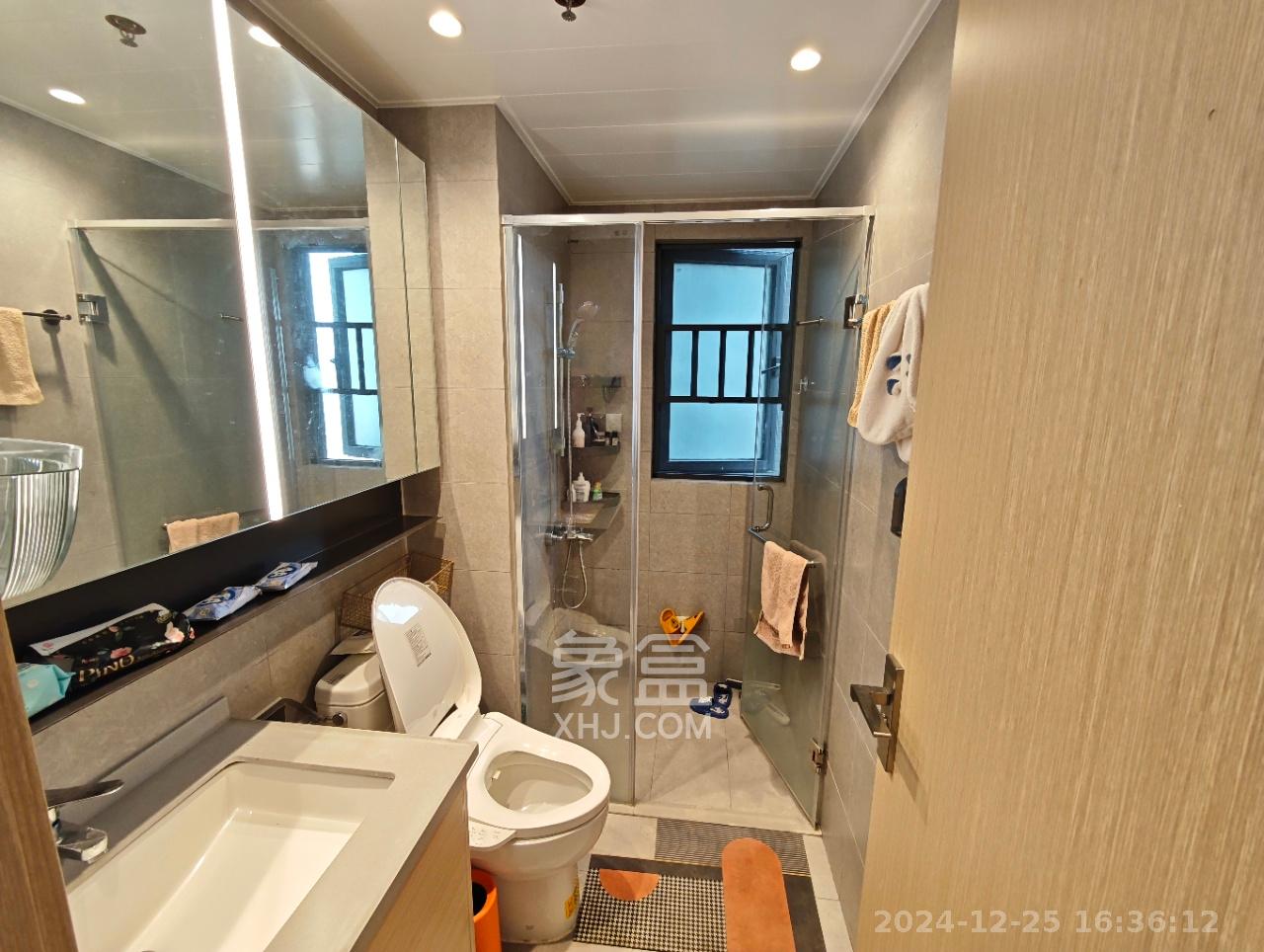时代梅溪领峰  3室2厅2卫   3800.00元/月室内图
