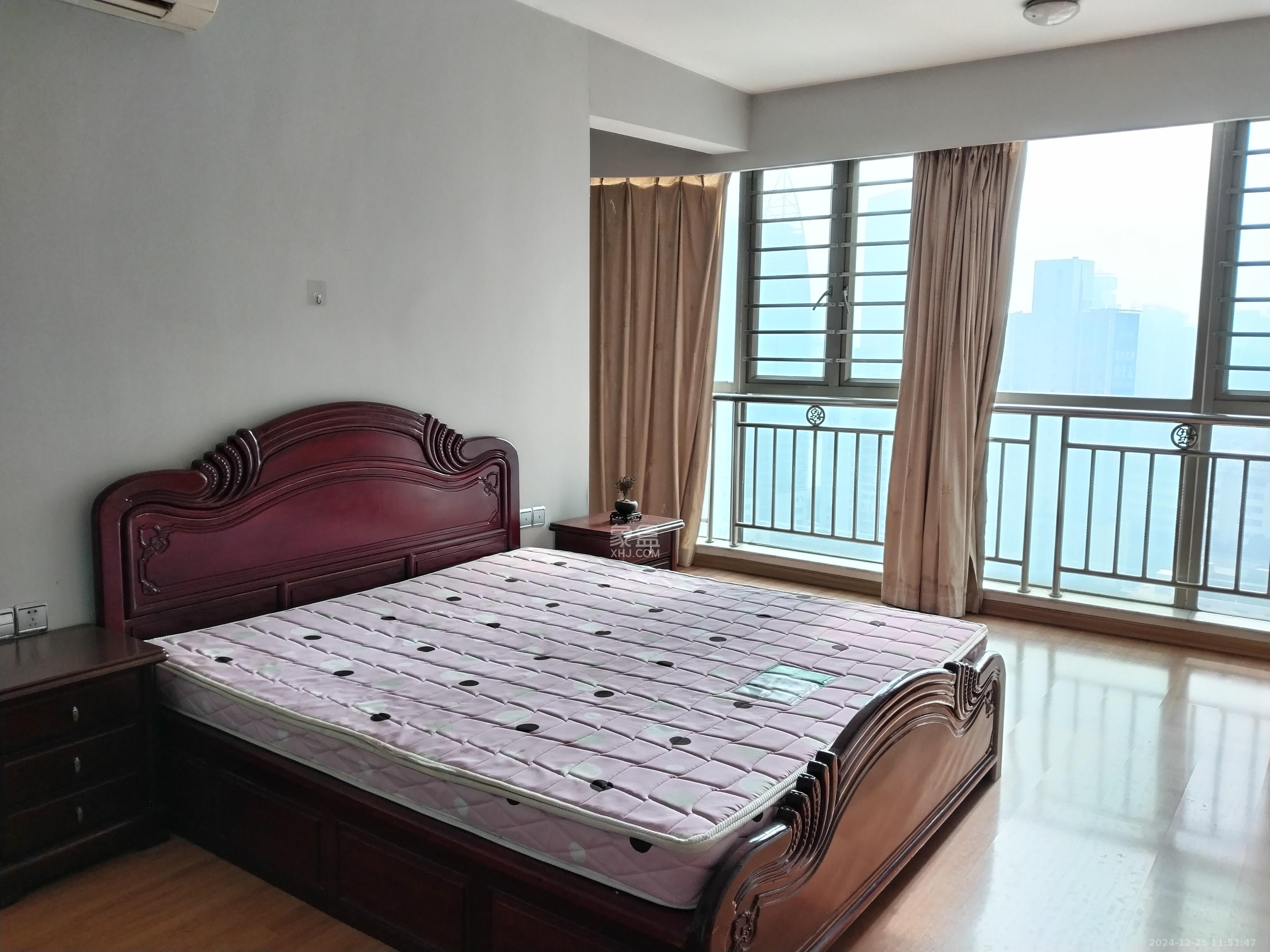 桐荫里社区 3室2厅2卫 5200.0元/月 桐荫里社区 3室2厅2卫 5200.0元/月室内图