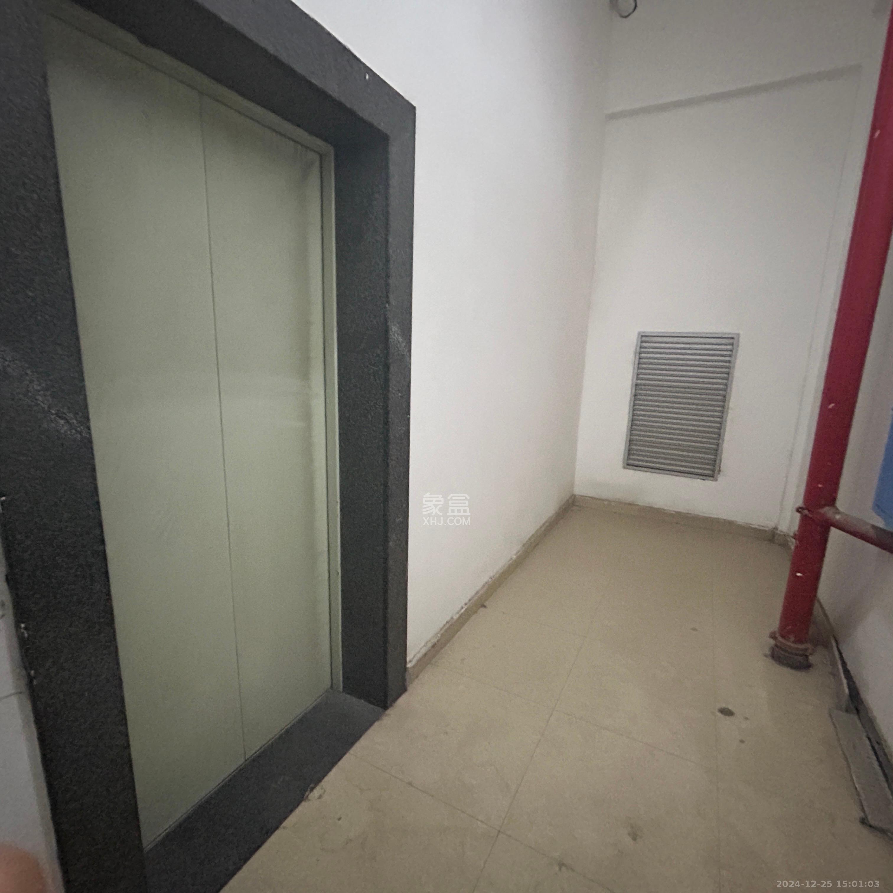 东方美地   284.0㎡      7000.0元/月室内图