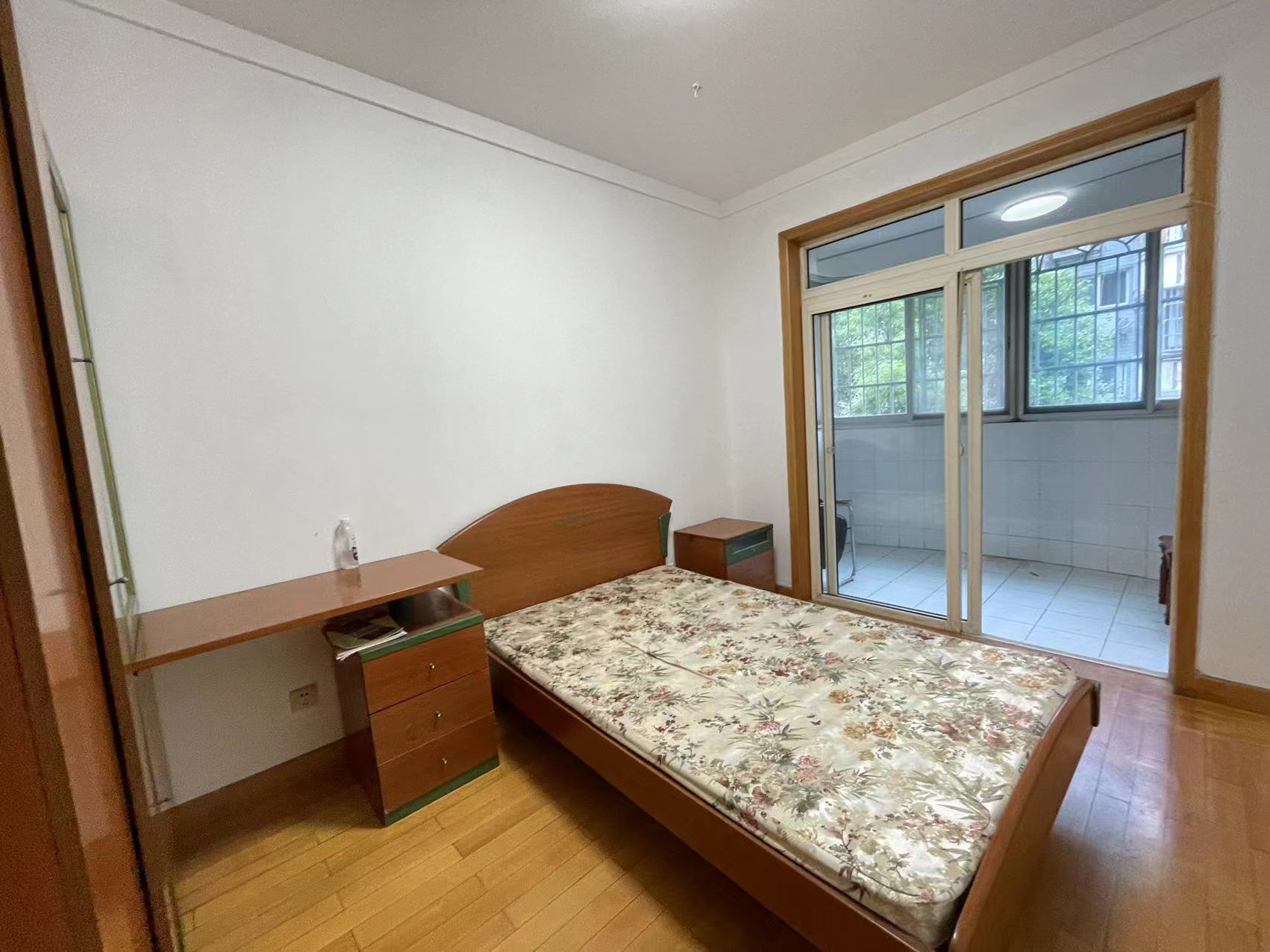 德政园 2室1厅1卫 2000.0元/月 德政园 2室1厅1卫 2000.0元/月室内图