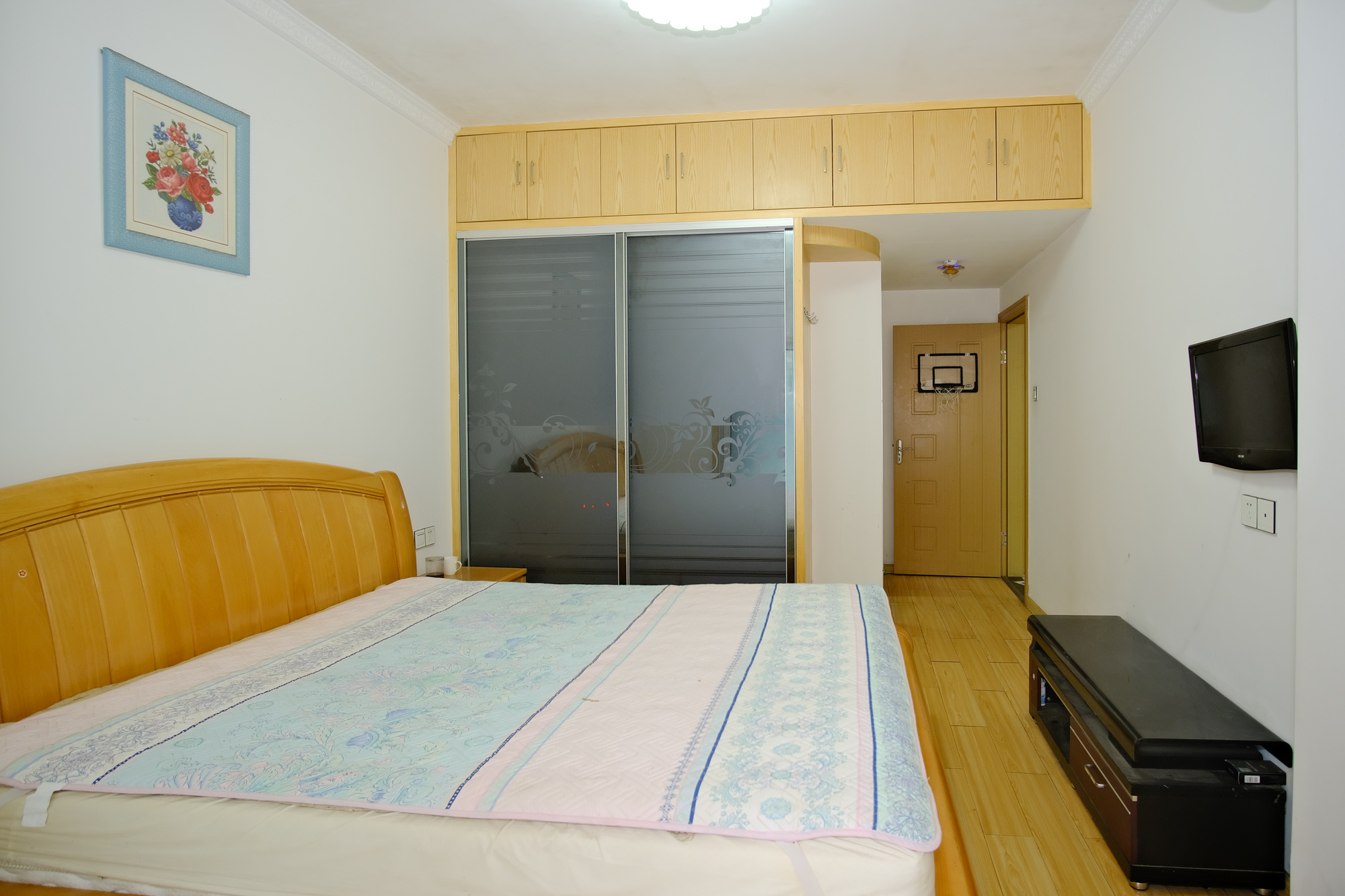 山水湾  4室2厅2卫    93.0万 山水湾  4室2厅2卫    93.0万卧室