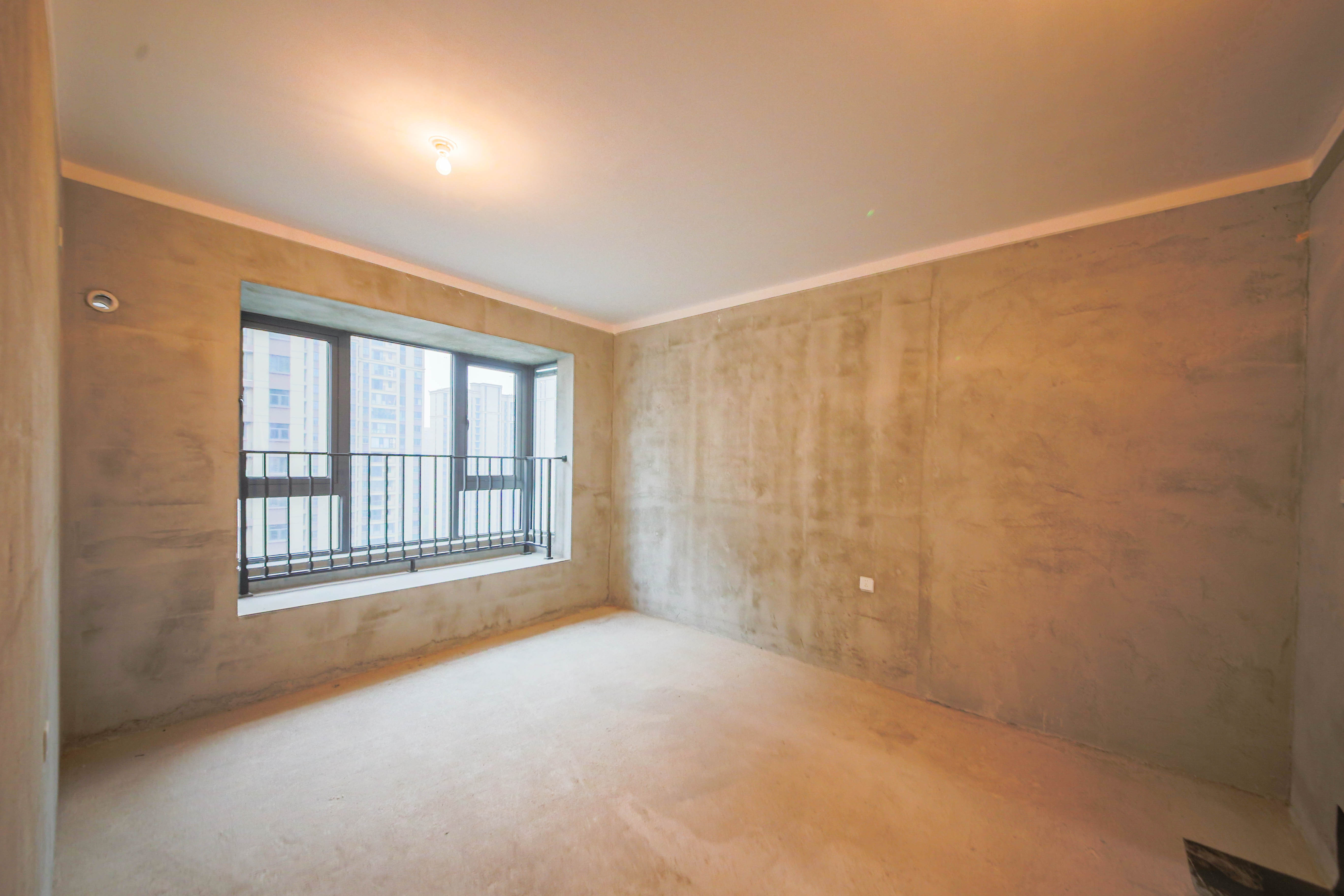 中建钰和城  4室2厅2卫   232.00万卧室