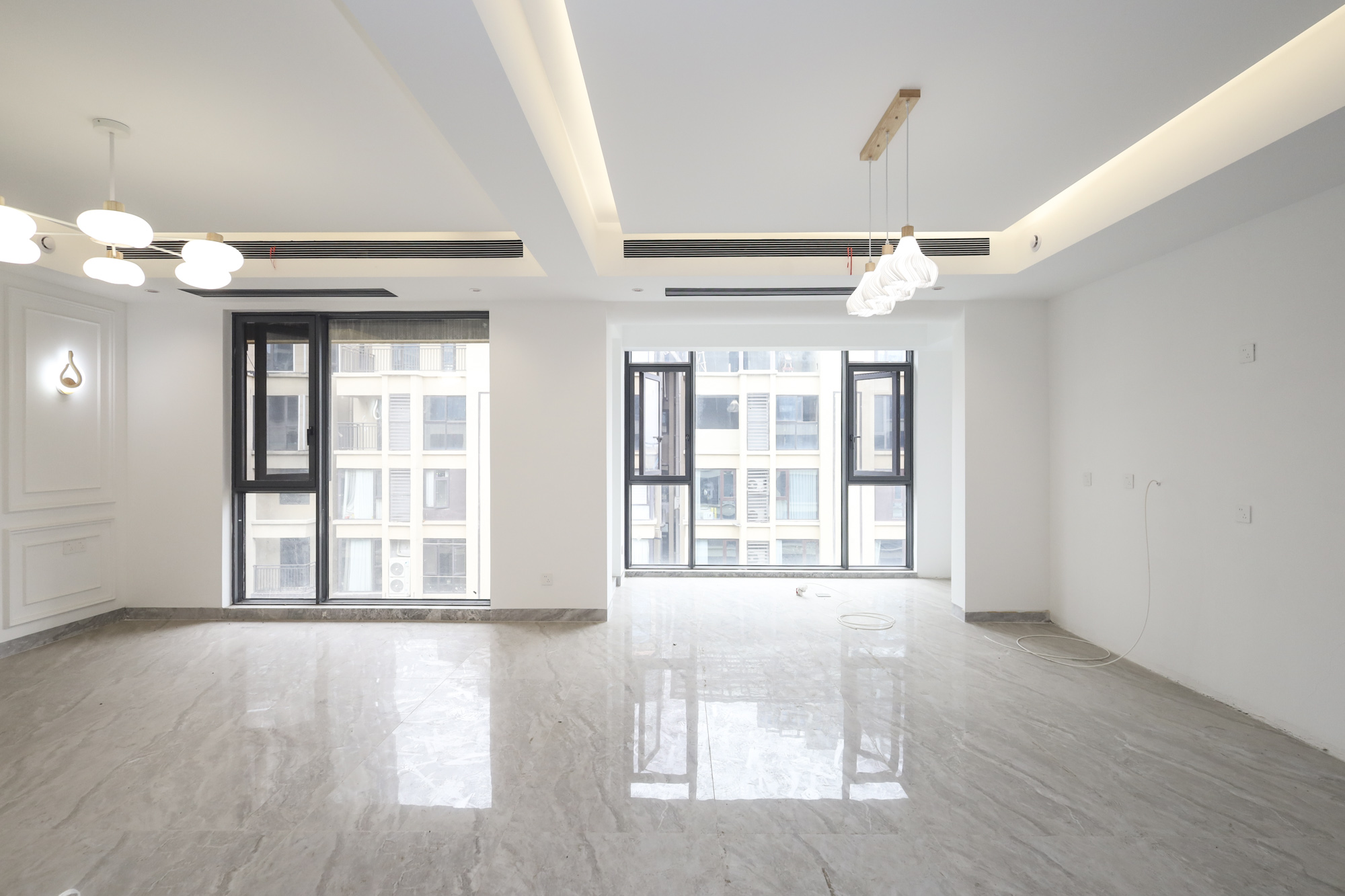 金辉优步湖畔 4室2厅2卫 218.0万 金辉优步湖畔 4室2厅2卫 218.0万其他