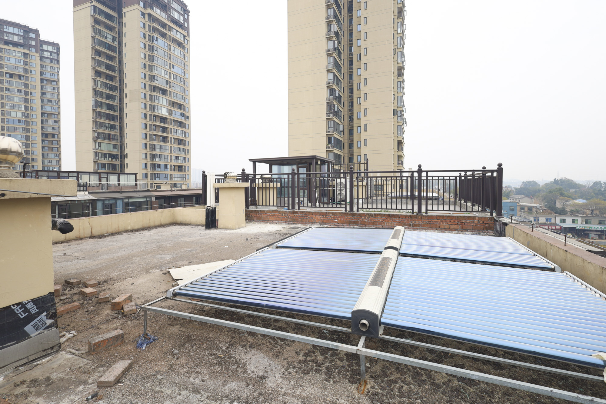 金辉优步湖畔 4室2厅2卫 218.0万 金辉优步湖畔 4室2厅2卫 218.0万其他