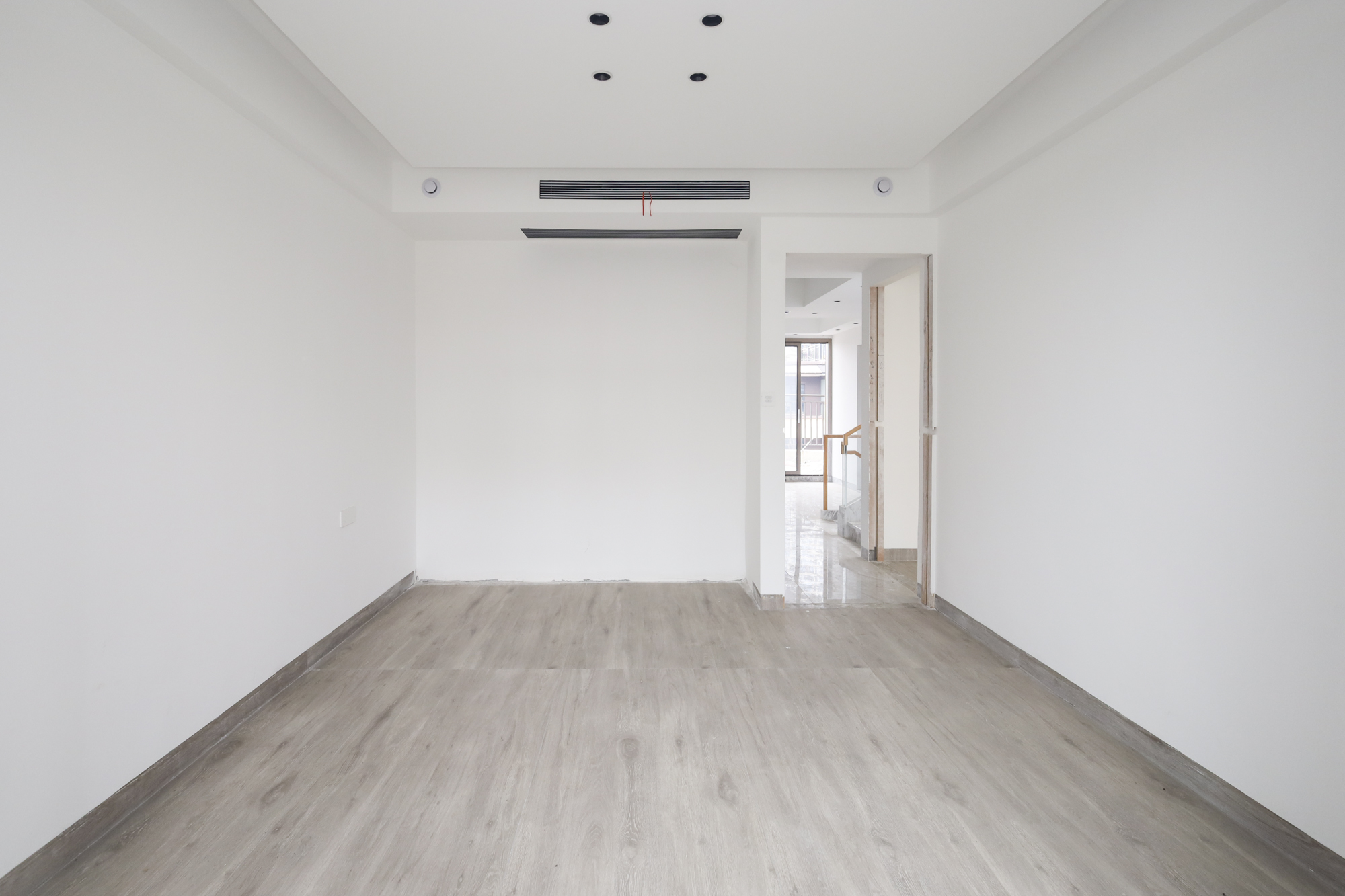 金辉优步湖畔 4室2厅2卫 218.0万 金辉优步湖畔 4室2厅2卫 218.0万卧室