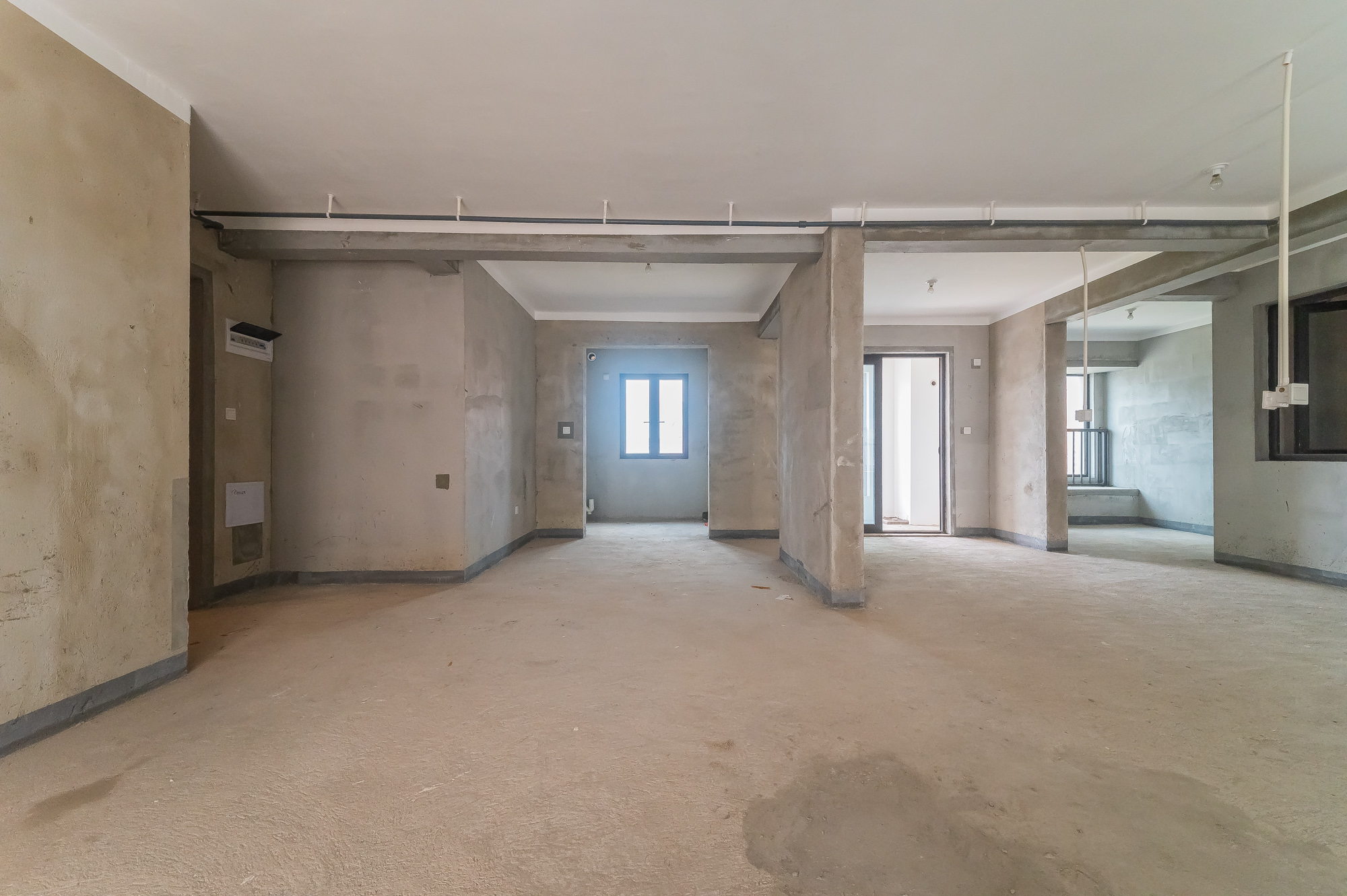 中交建发松雅院  4室2厅2卫    142.8万 中交建发松雅院  4室2厅2卫    142.8万客厅