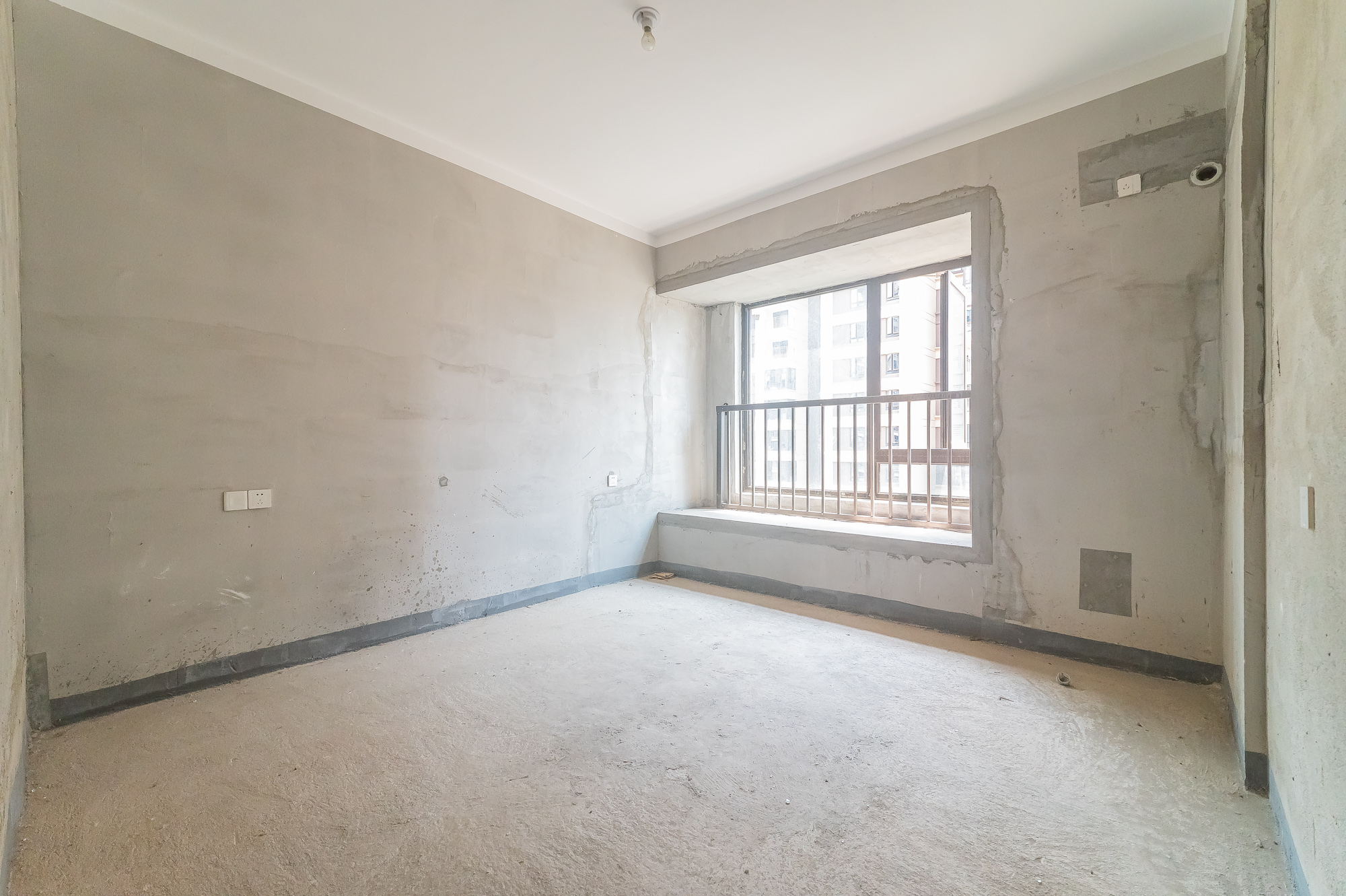 中交建发松雅院  4室2厅2卫    142.8万 中交建发松雅院  4室2厅2卫    142.8万其他