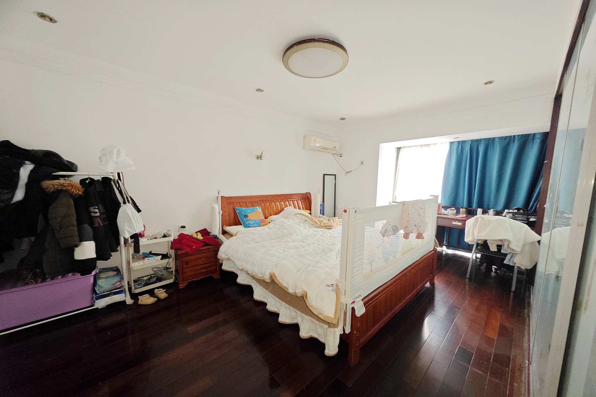 格蓝康都  3室2厅2卫    92.8万 格蓝康都  3室2厅2卫    92.8万卧室