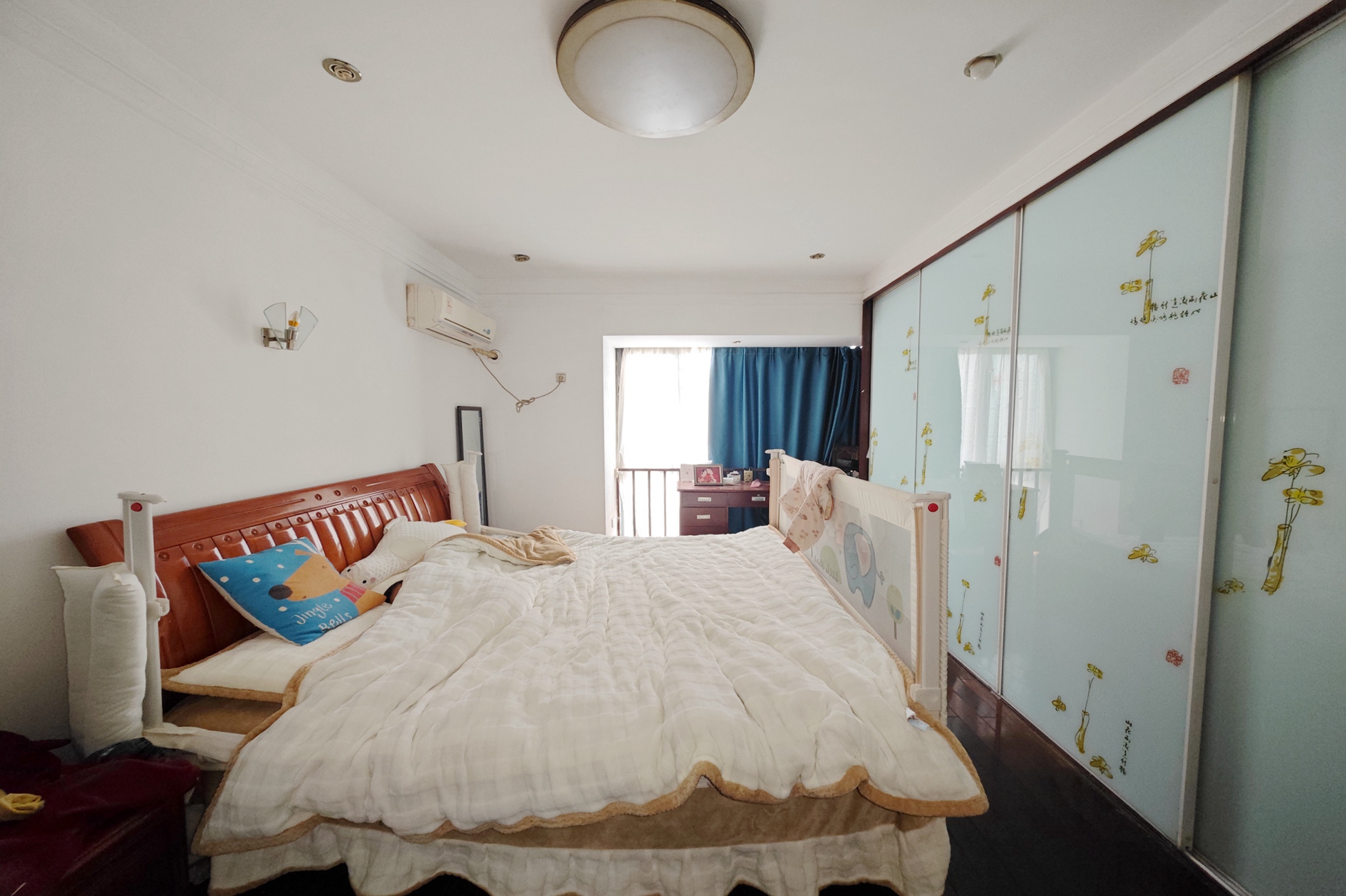 格蓝康都  3室2厅2卫    92.8万 格蓝康都  3室2厅2卫    92.8万卧室