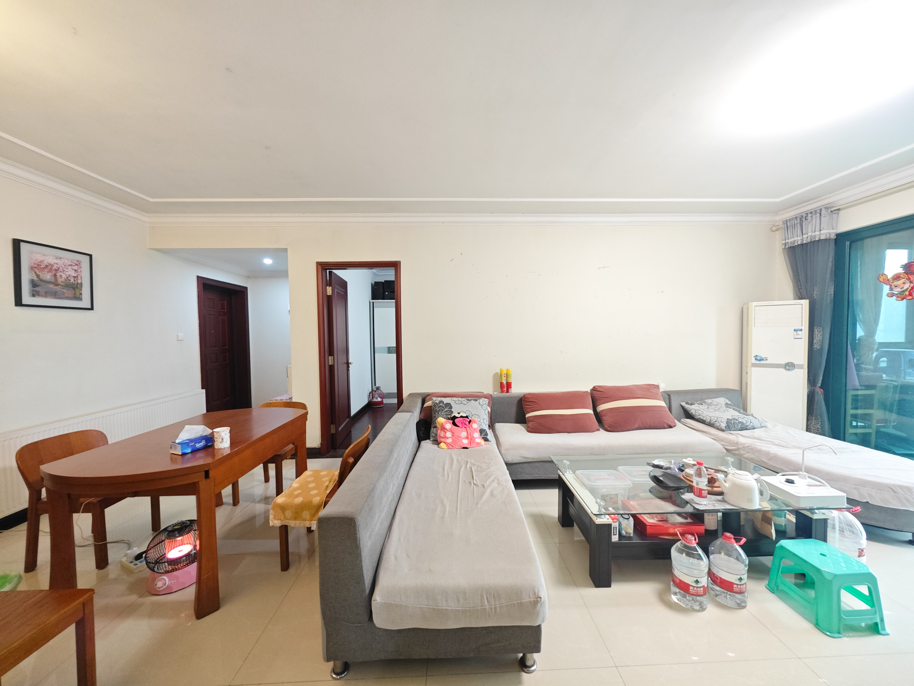 恒大城 4室2厅2卫 108.0万 恒大城 4室2厅2卫 108.0万客厅