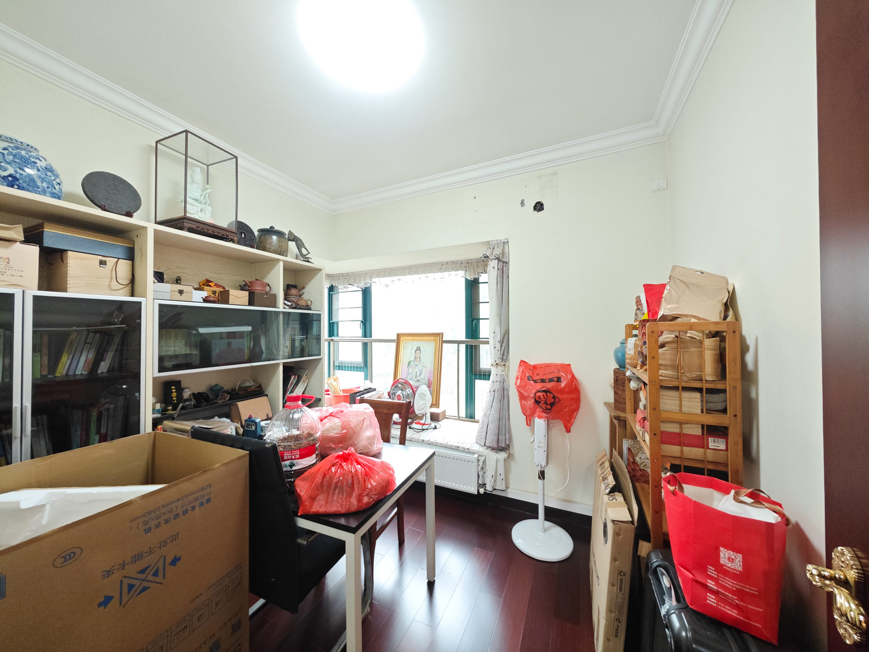 恒大城 4室2厅2卫 108.0万 恒大城 4室2厅2卫 108.0万卧室