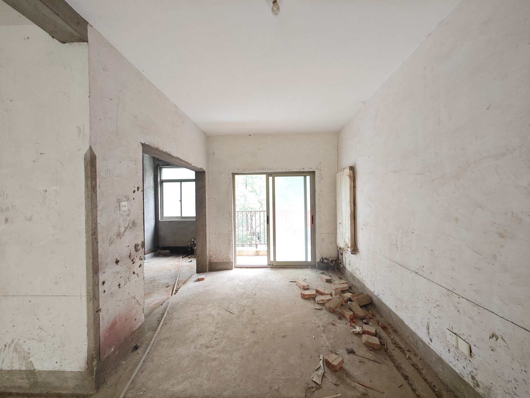 金质嘉苑 3室2厅2卫 88.0万 金质嘉苑 3室2厅2卫 88.0万其他