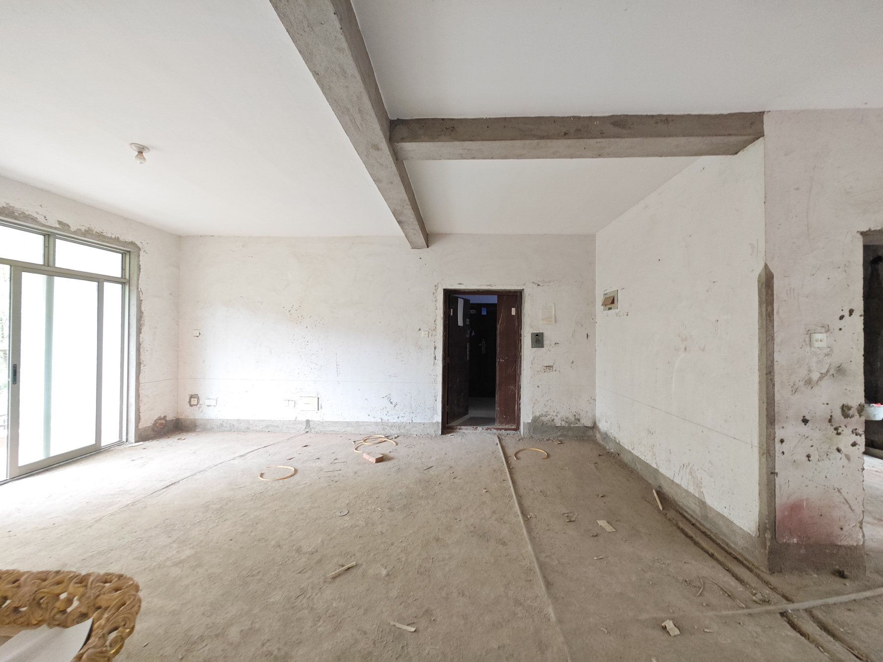 金质嘉苑 3室2厅2卫 88.0万 金质嘉苑 3室2厅2卫 88.0万客厅