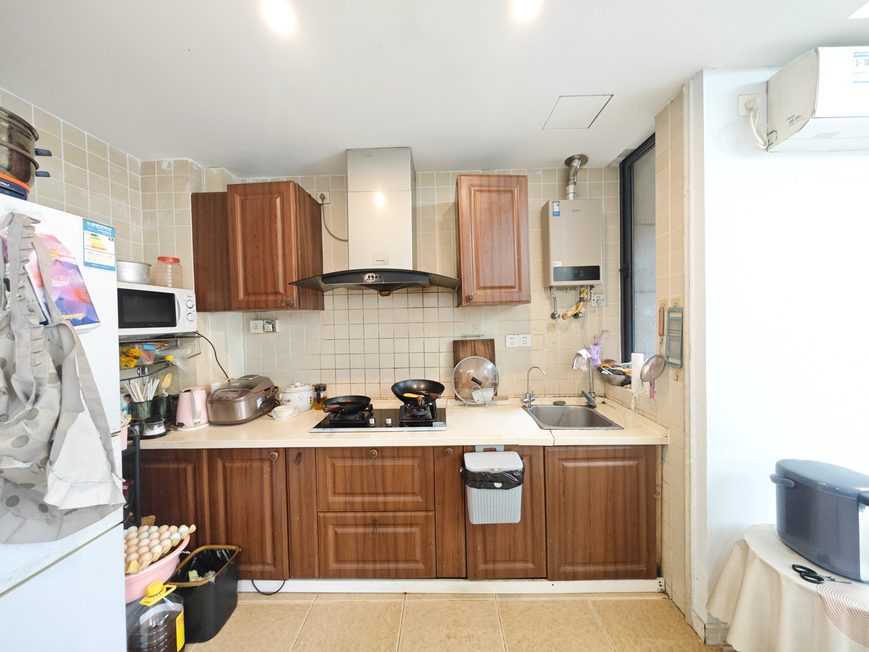 保利城(中航城国际社区、郡原美村) 2室2厅1卫 56.0万 保利城(中航城国际社区、郡原美村) 2室2厅1卫 56.0万厨房