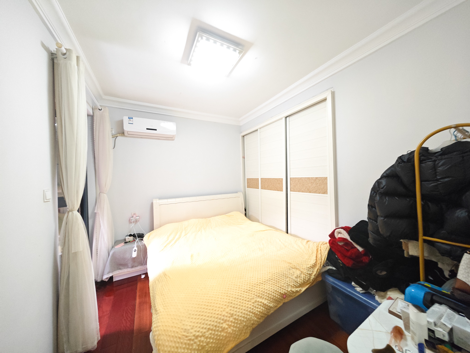 保利城(中航城国际社区、郡原美村) 2室2厅1卫 56.0万 保利城(中航城国际社区、郡原美村) 2室2厅1卫 56.0万卧室