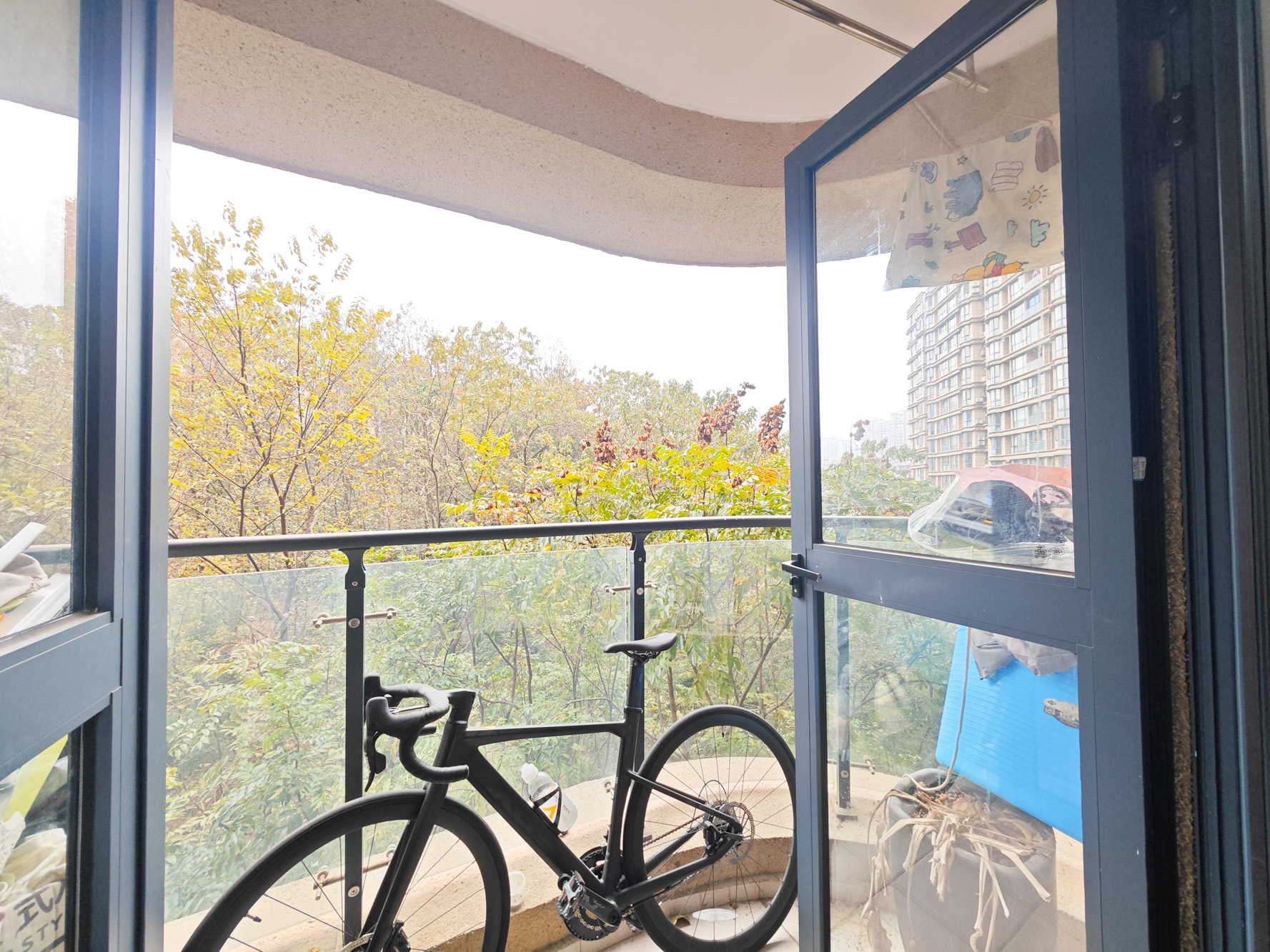 保利城(中航城国际社区、郡原美村) 2室2厅1卫 56.0万 保利城(中航城国际社区、郡原美村) 2室2厅1卫 56.0万阳台