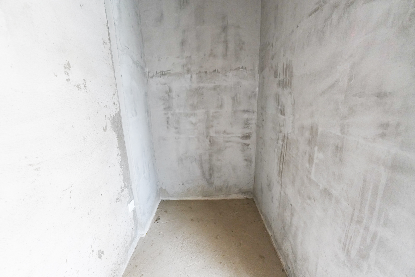 中建嘉和城  4室2厅1卫   115.00万其他