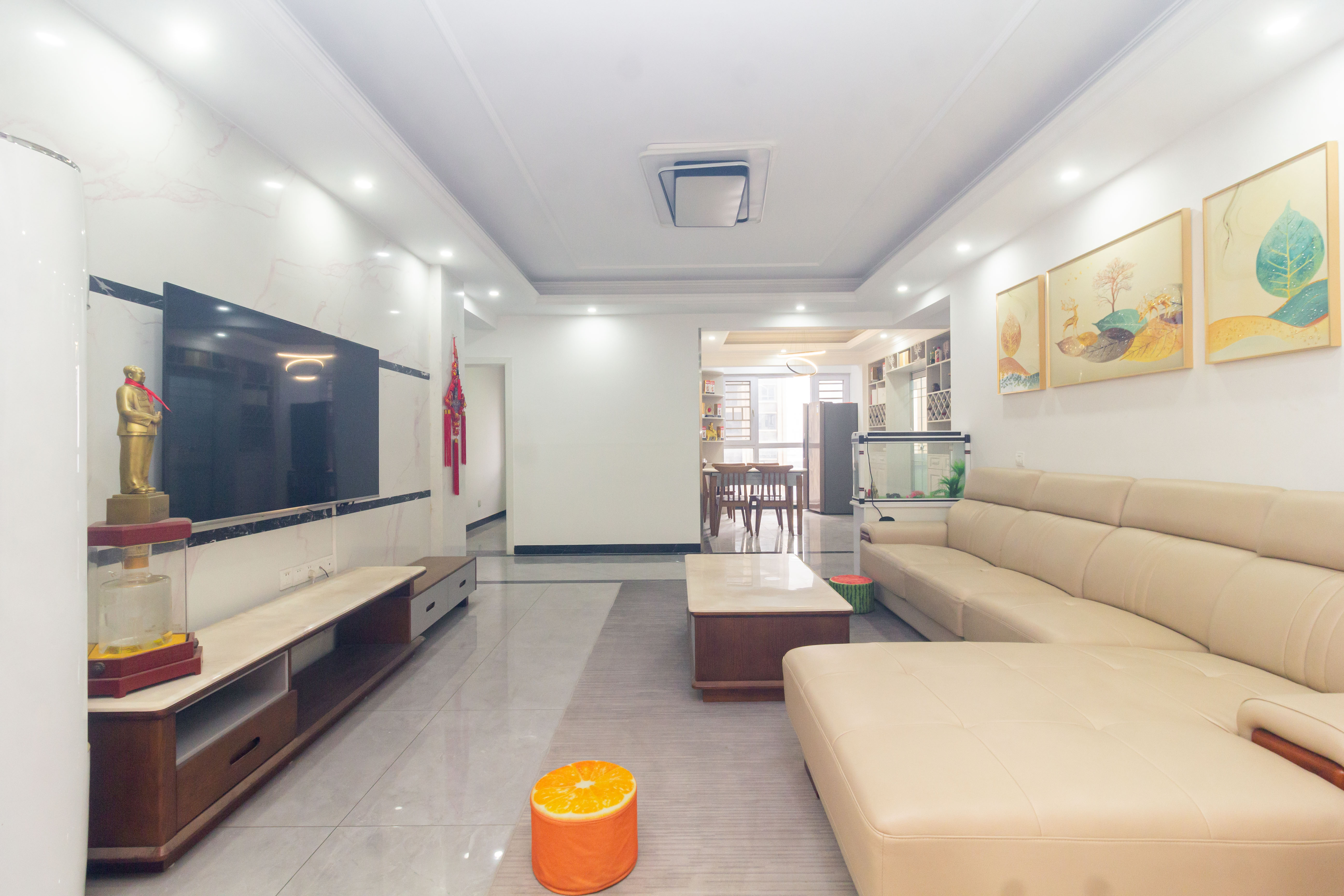 东方美地 3室2厅2卫 96.8万 东方美地 3室2厅2卫 96.8万客厅