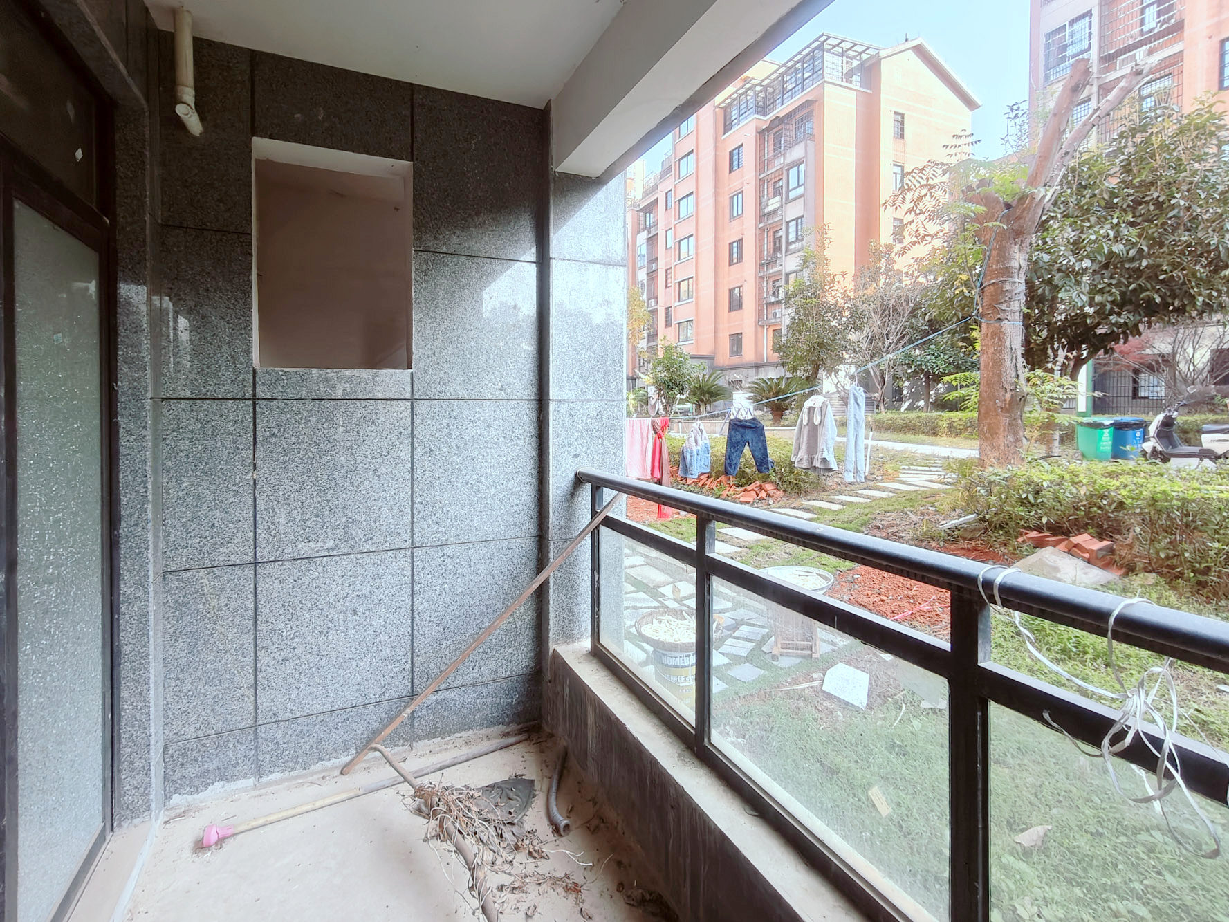 丽景华庭  3室2厅2卫   59.80万其他