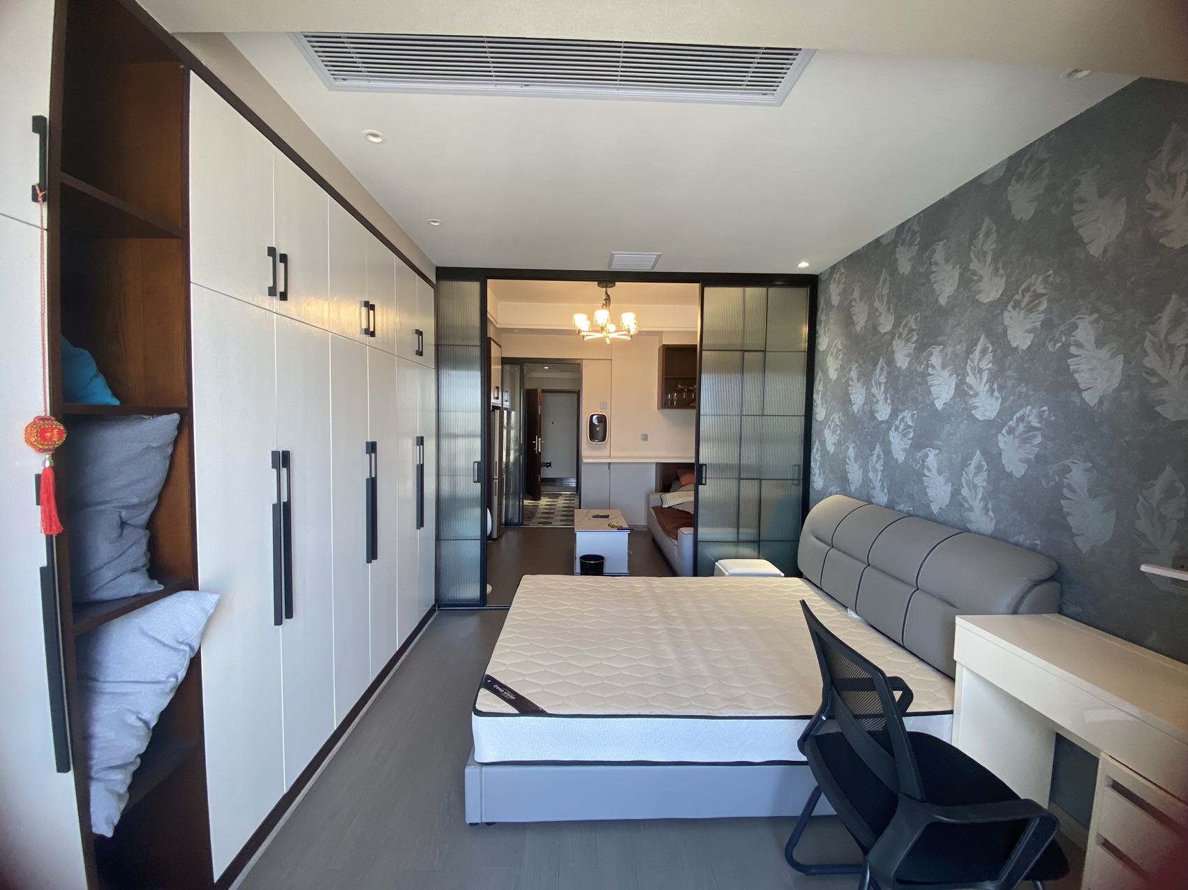 五江碧桂园城市广场 1室1厅1卫 1500.0元/月 五江碧桂园城市广场 1室1厅1卫 1500.0元/月室内图