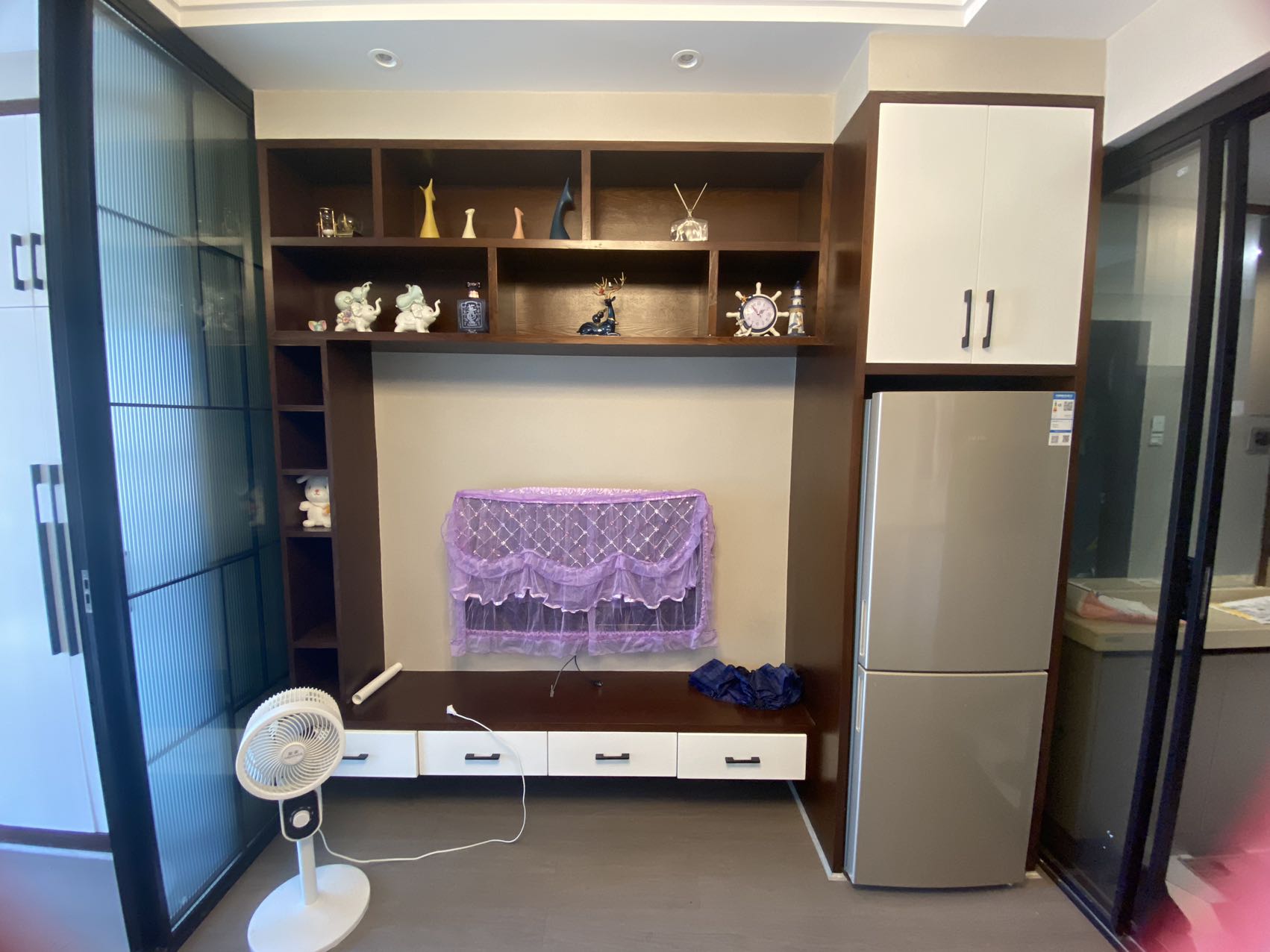 五江碧桂园城市广场 1室1厅1卫 1500.0元/月 五江碧桂园城市广场 1室1厅1卫 1500.0元/月室内图