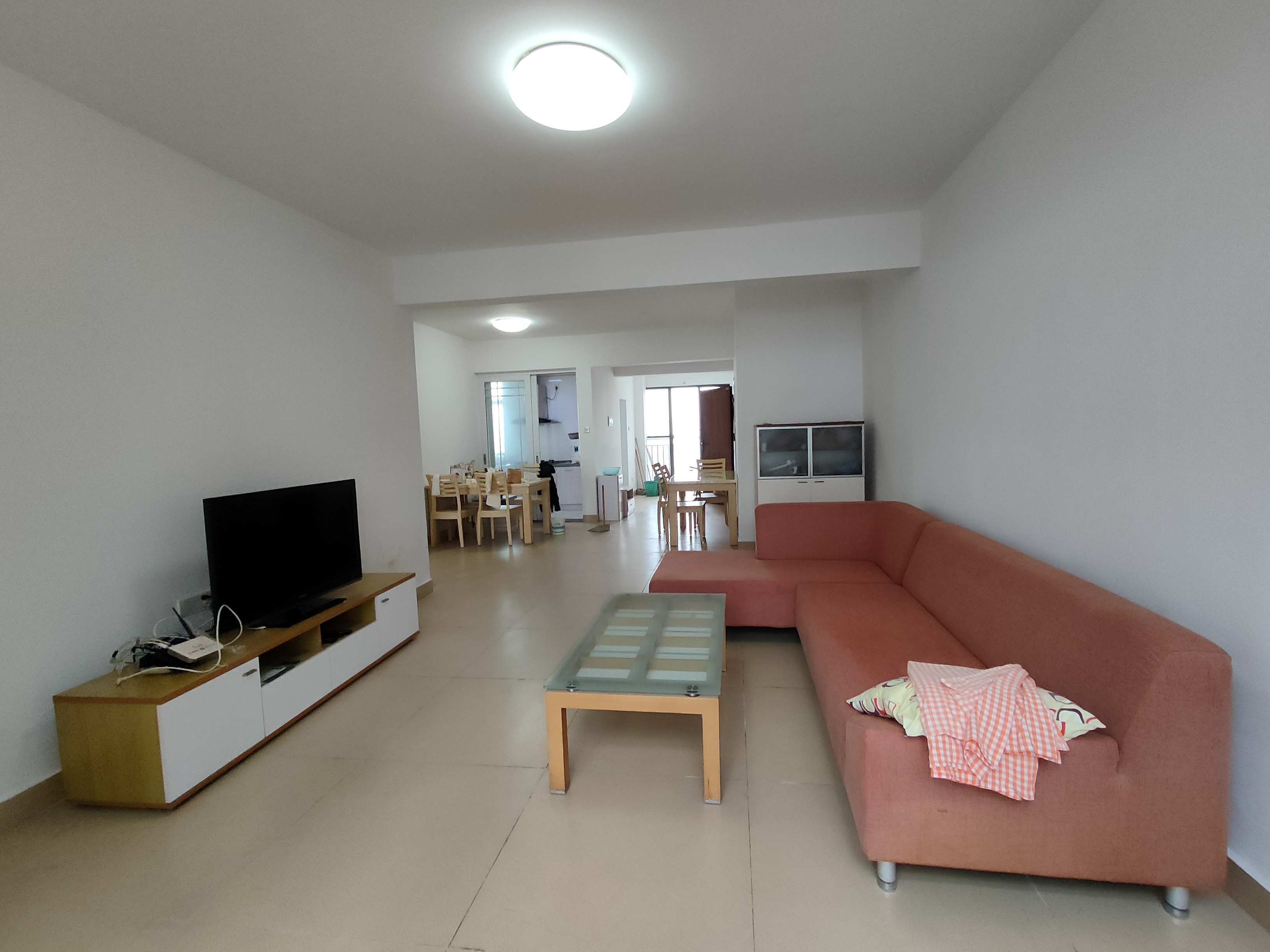 秀山观海苑 2室2厅1卫 2600.0元/月 秀山观海苑 2室2厅1卫 2600.0元/月室内图