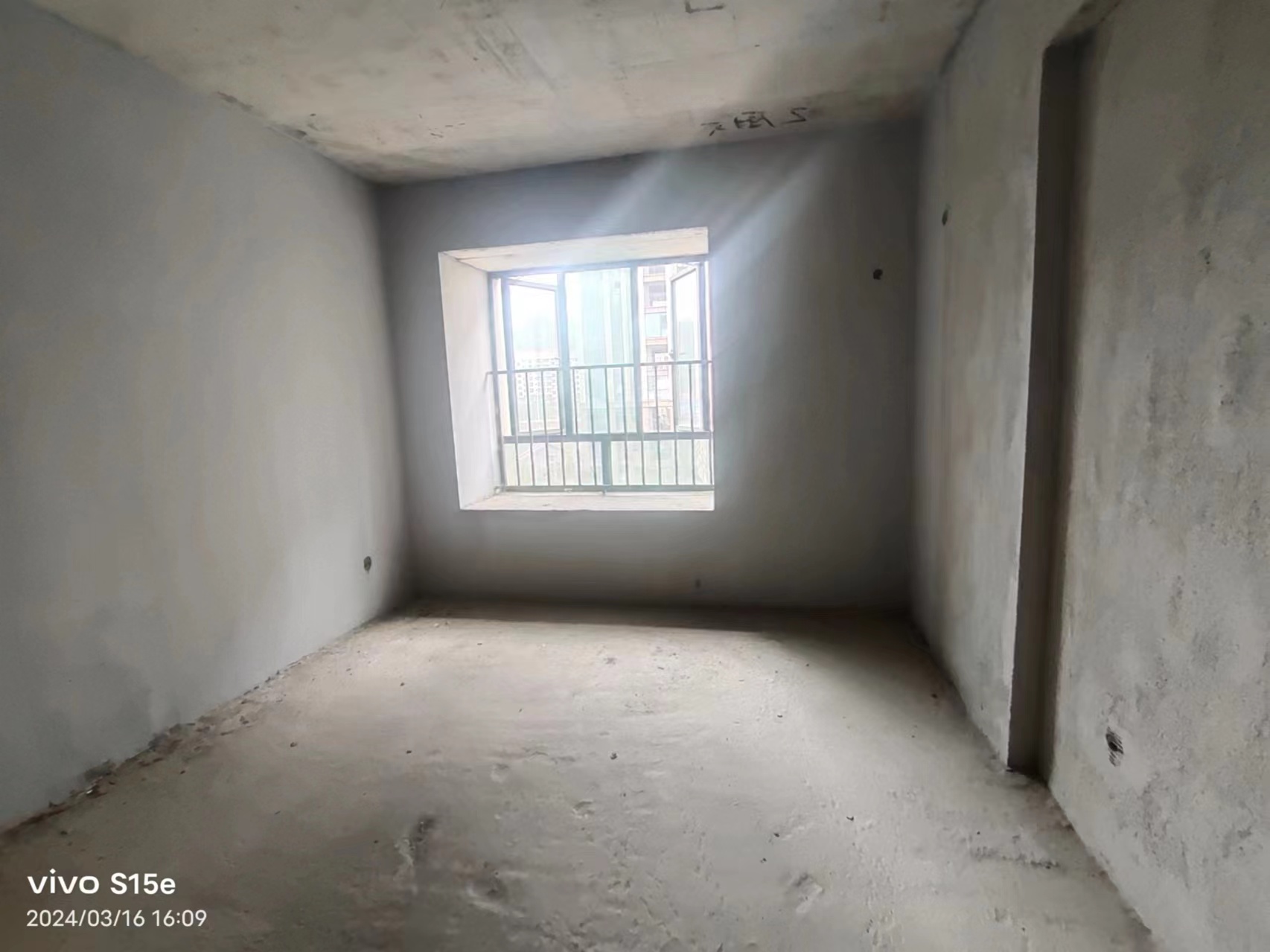 大汉龙城  3室2厅2卫    73.0万室内图