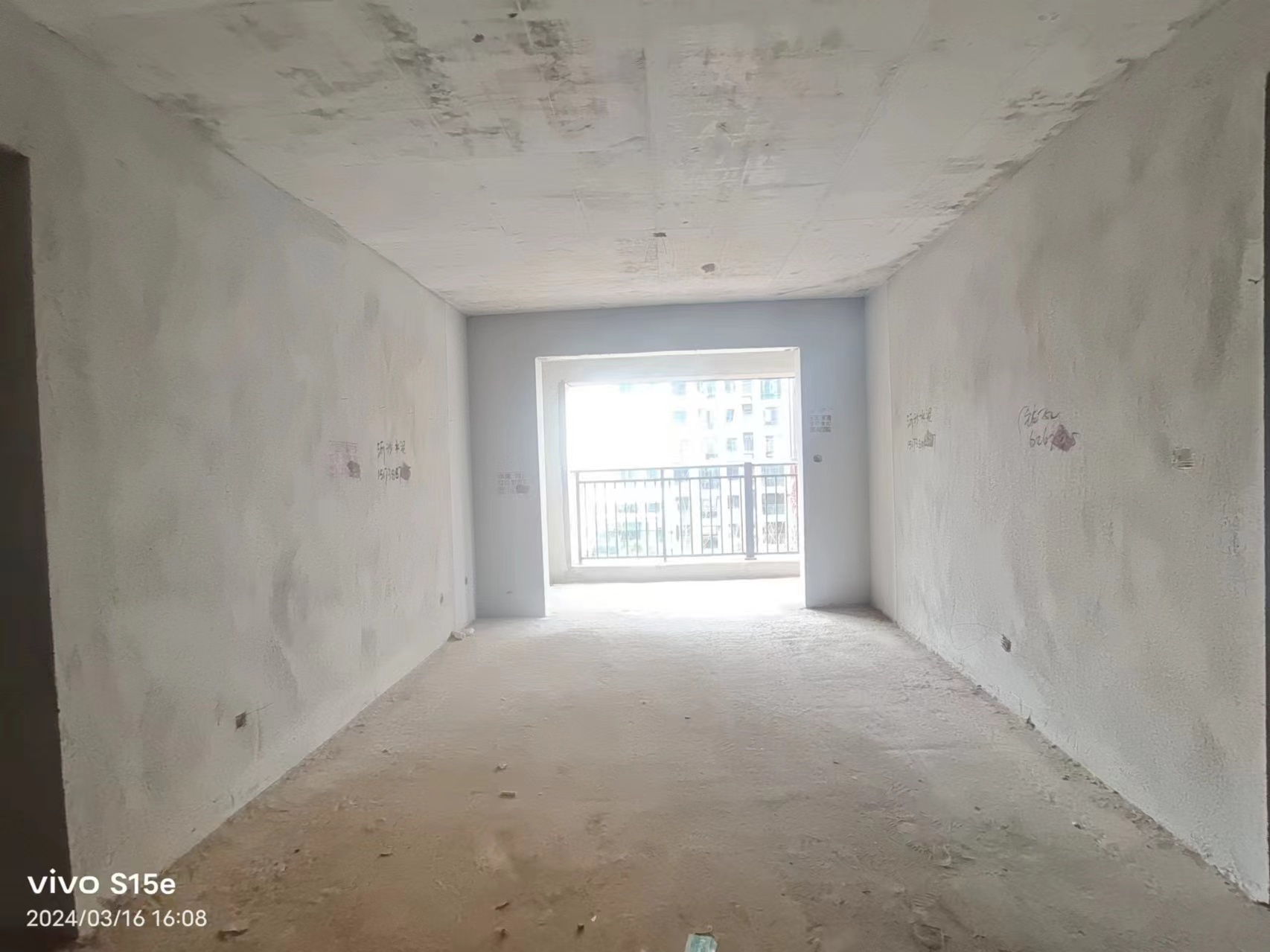 大汉龙城  3室2厅2卫    73.0万室内图