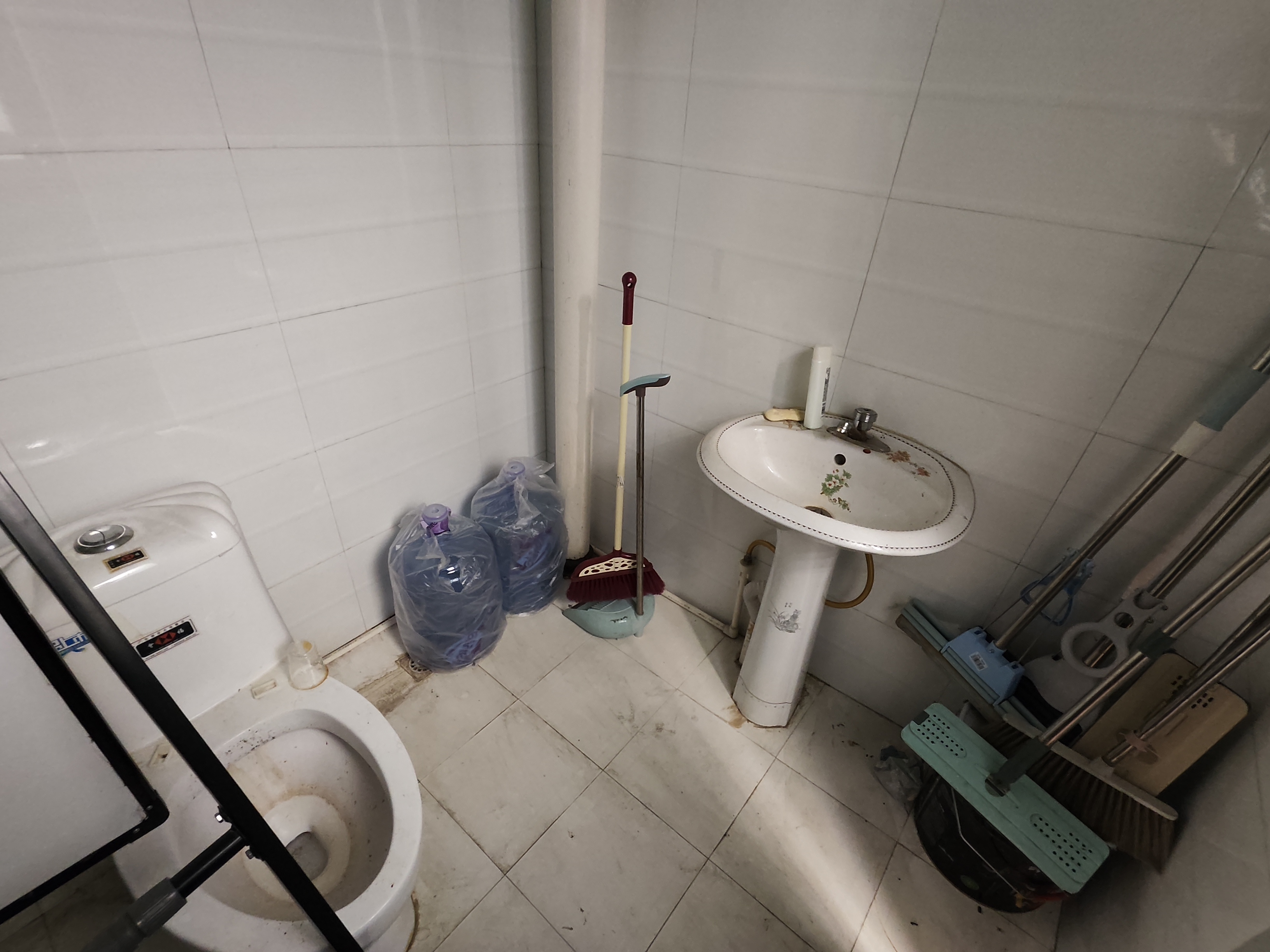 鑫天国际(鑫天偶遇) 1室1厅1卫 1200.0元/月 鑫天国际(鑫天偶遇) 1室1厅1卫 1200.0元/月室内图