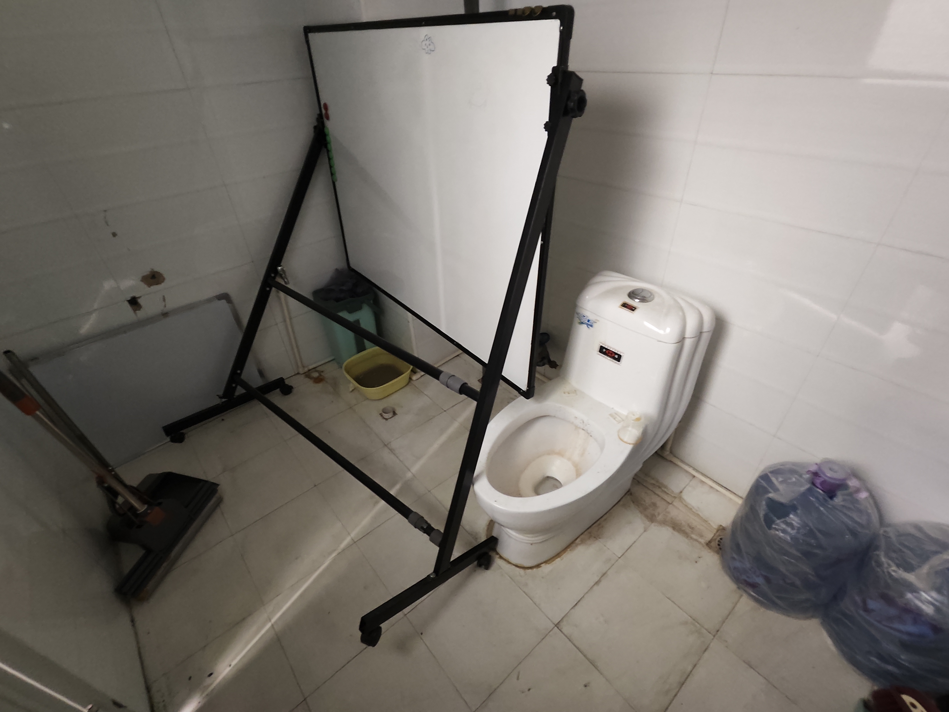 鑫天国际(鑫天偶遇) 1室1厅1卫 1200.0元/月 鑫天国际(鑫天偶遇) 1室1厅1卫 1200.0元/月室内图