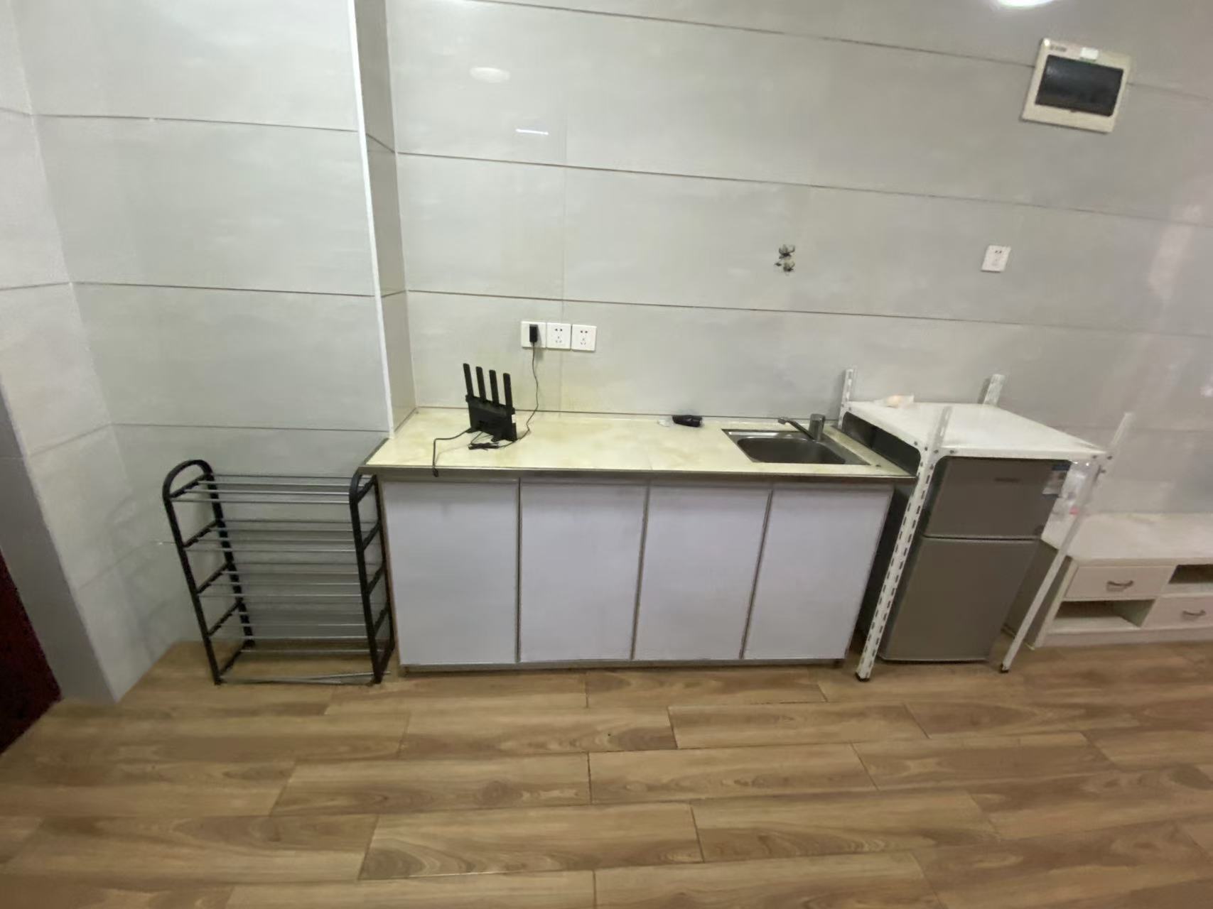 中泰财富湘江 1室1厅1卫 24.8万 中泰财富湘江 1室1厅1卫 24.8万室内图