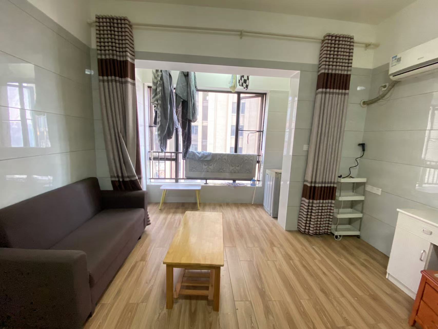 中泰财富湘江 1室1厅1卫 24.8万 中泰财富湘江 1室1厅1卫 24.8万室内图