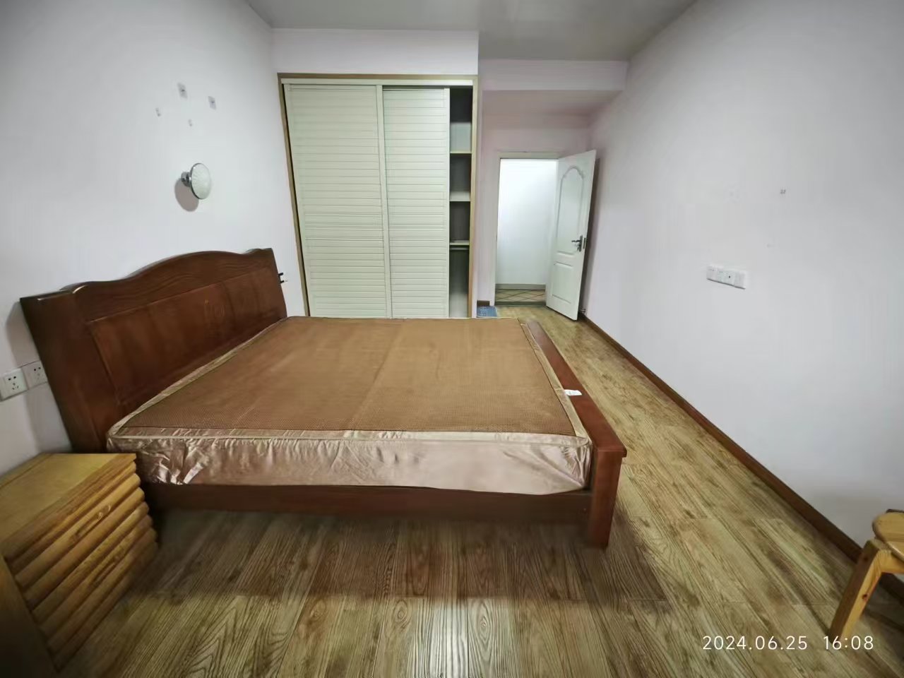 湖南省特种设备检验检测院宿舍楼  3室2厅1卫   2800.00元/月室内图