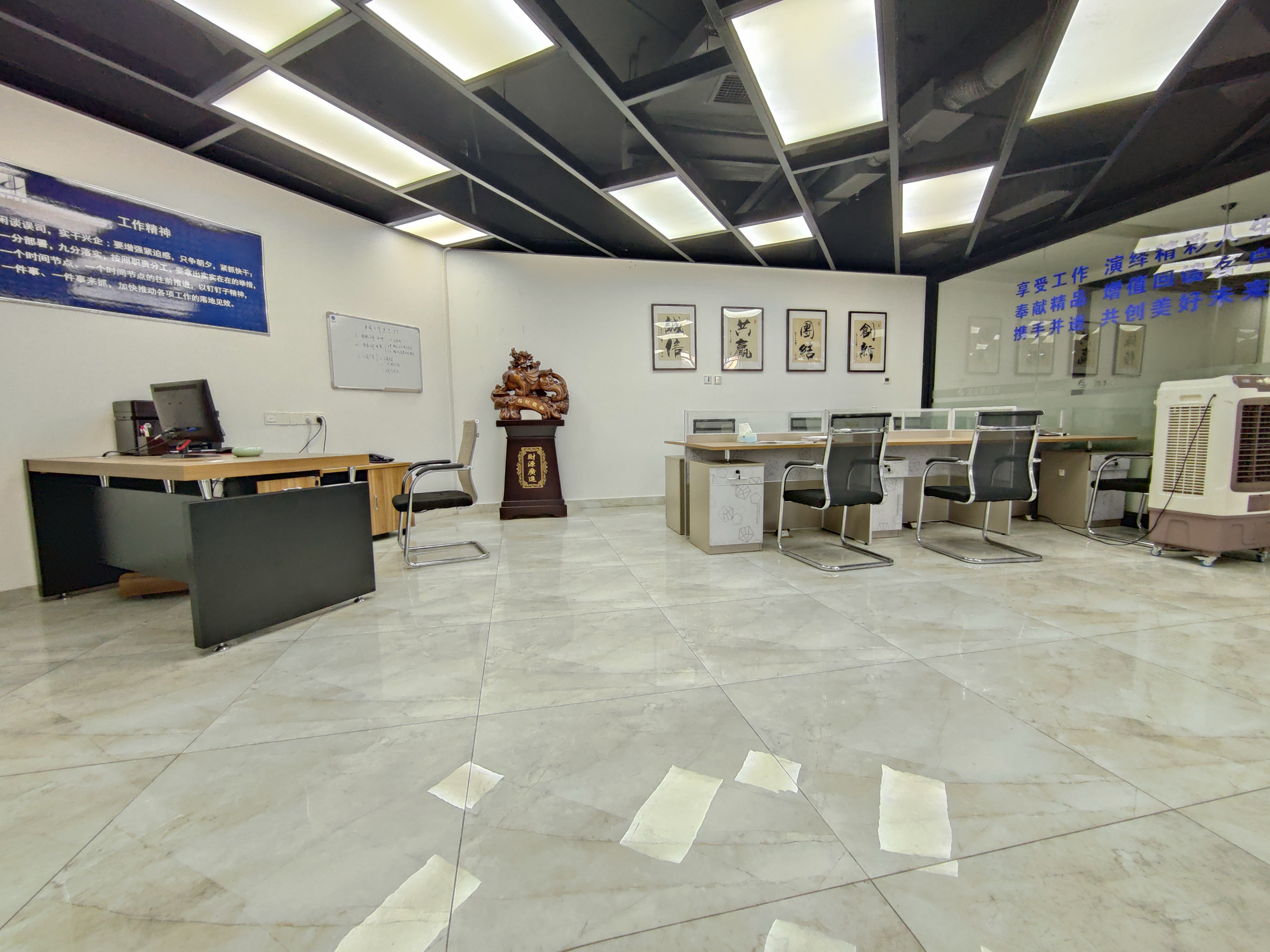 星城荣域   285.0㎡     15800.00元/月