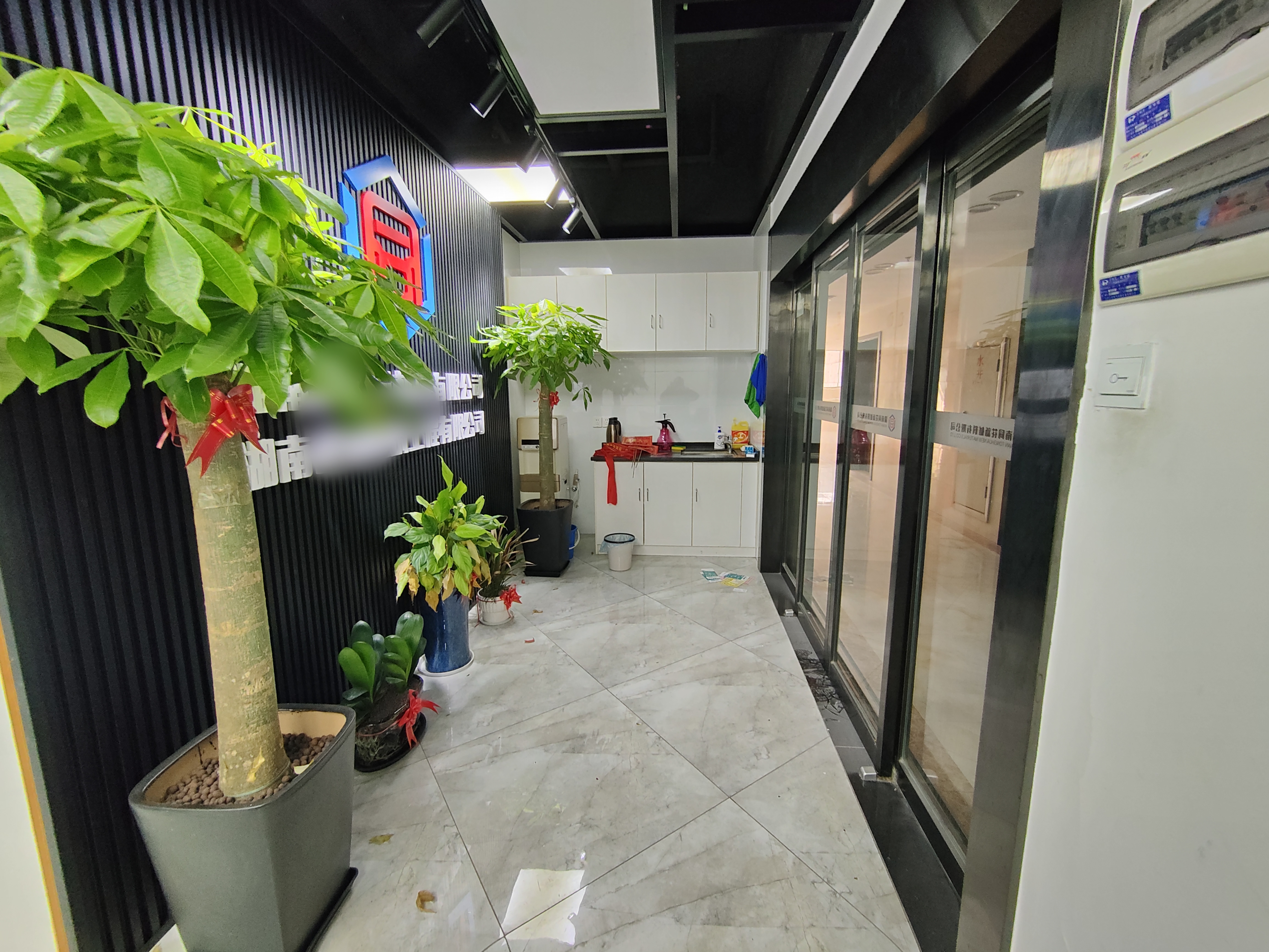 星城荣域   285.0㎡     15800.00元/月室内图
