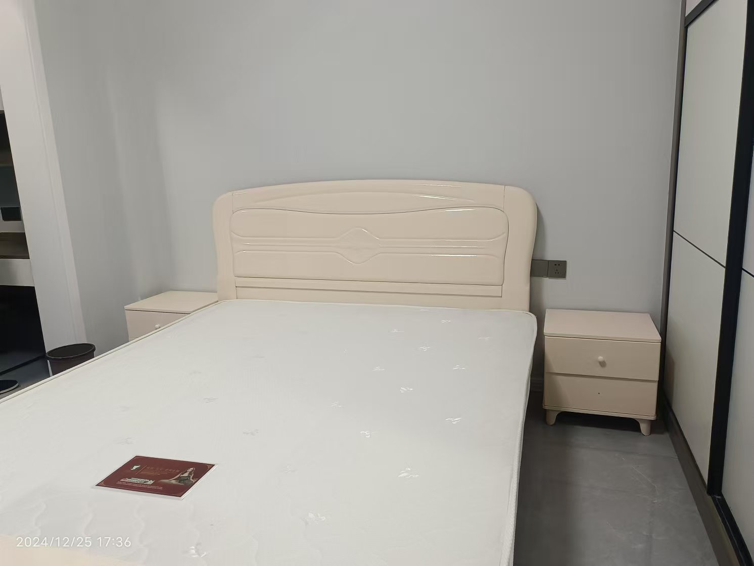 梓湖明珠 1室1厅1卫 1300.0元/月 梓湖明珠 1室1厅1卫 1300.0元/月室内图