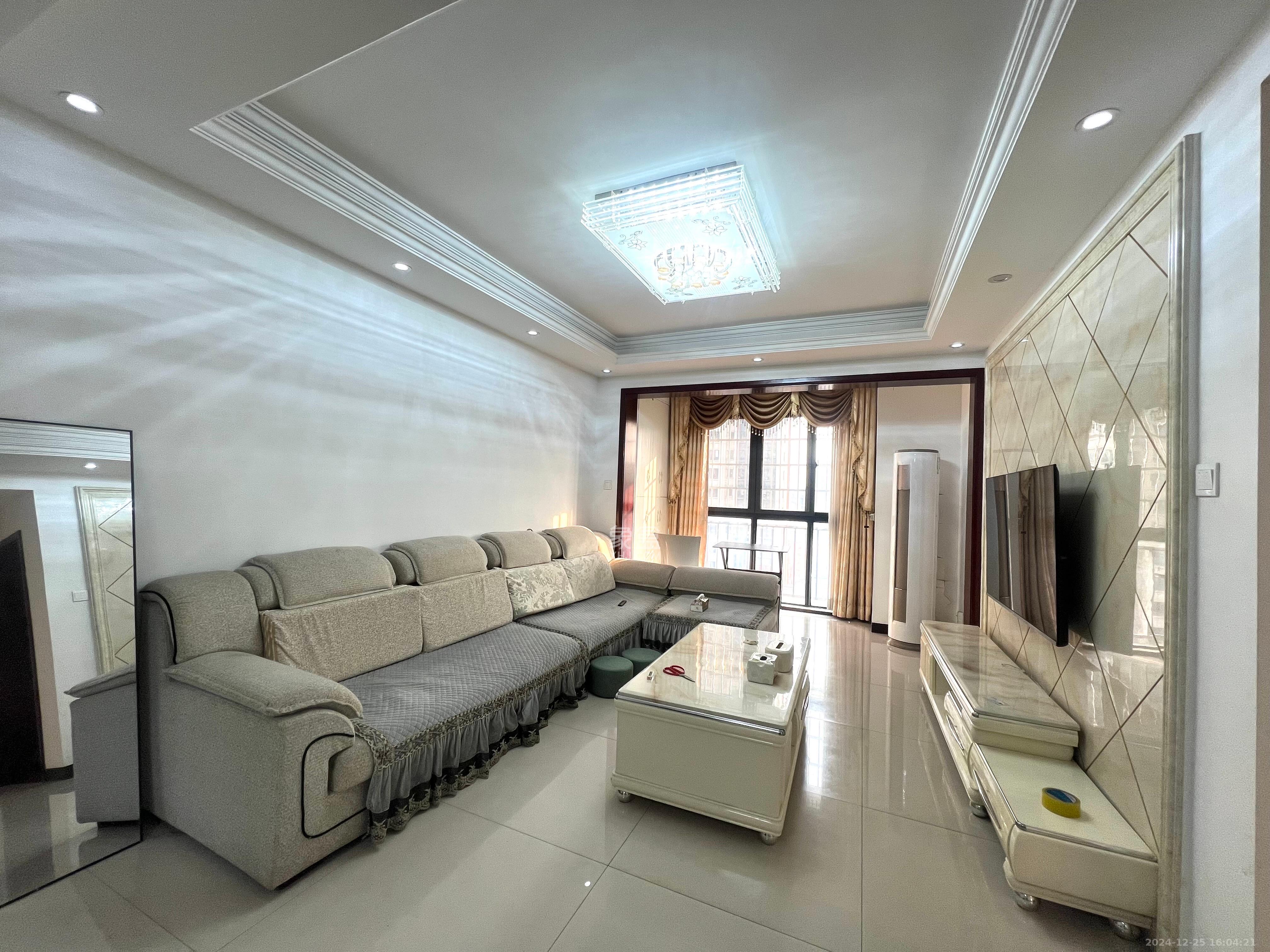 海林馨香雅苑  2室2厅1卫    2500.0元/月 海林馨香雅苑  2室2厅1卫    2500.0元/月室内图