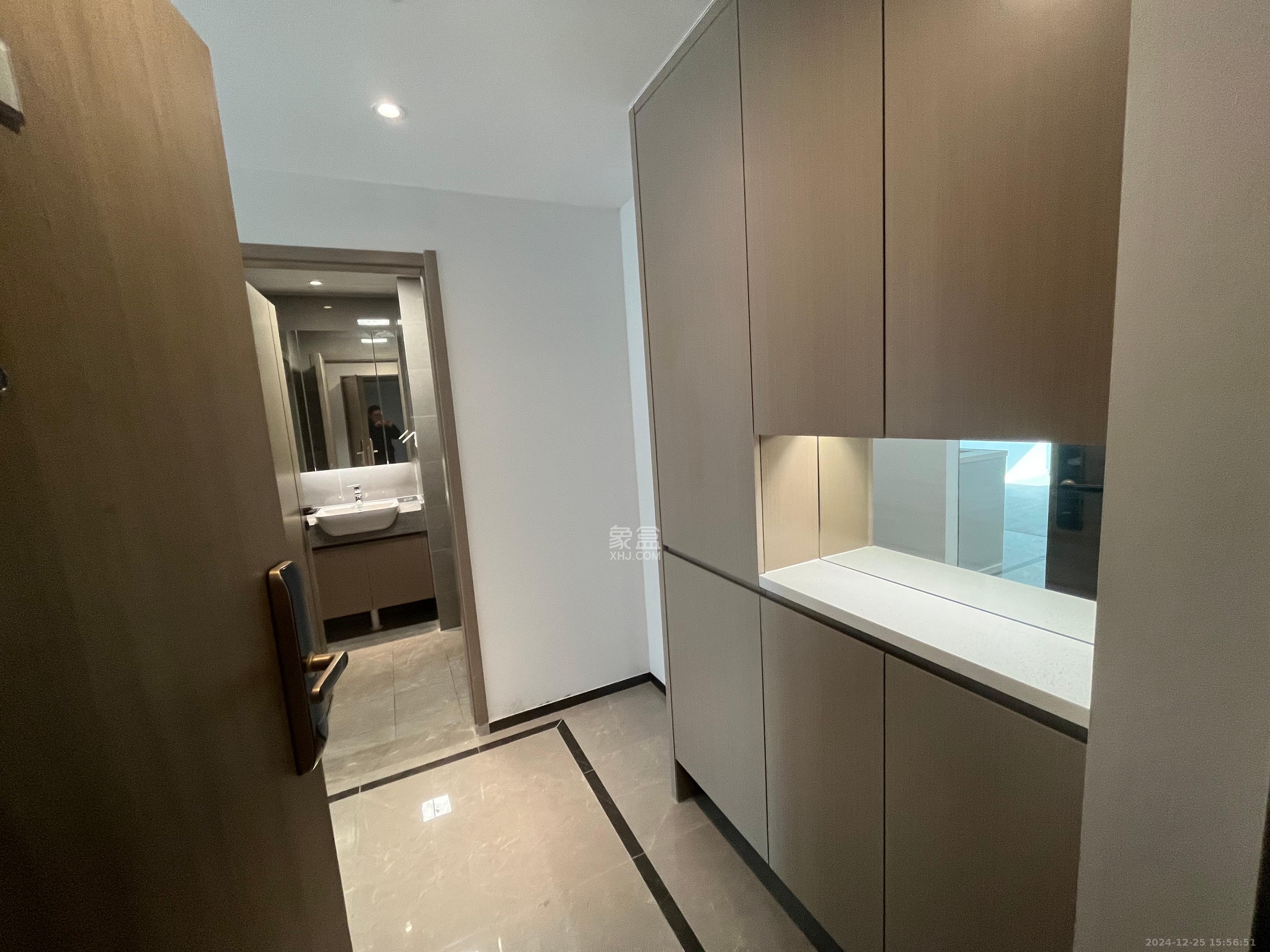 中建宝铂公馆  1室1厅1卫    2800.0元/月室内图