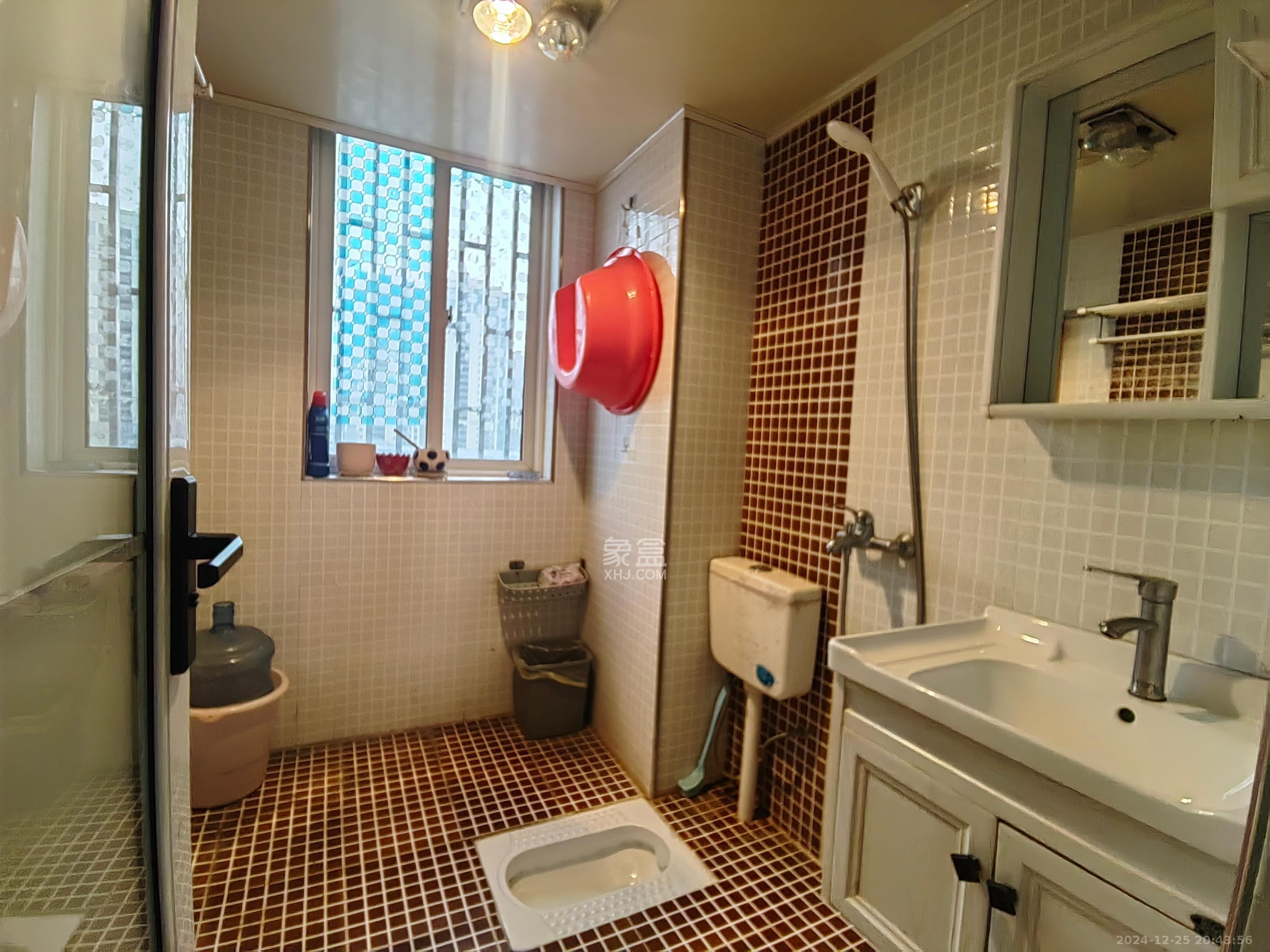 双盈卧龙湾 2室2厅1卫 1600.0元/月 双盈卧龙湾 2室2厅1卫 1600.0元/月室内图