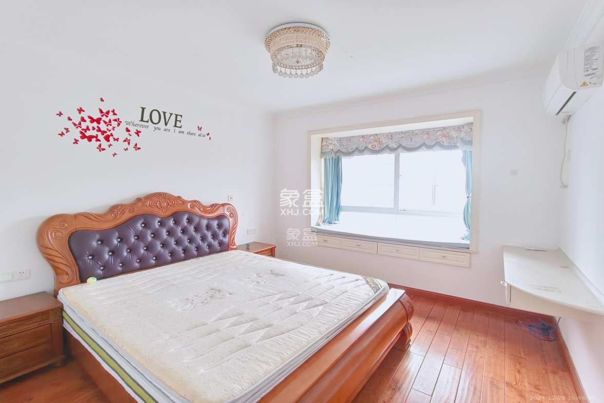 和润园一、二期  3室2厅2卫    2300.0元/月 和润园一、二期  3室2厅2卫    2300.0元/月室内图