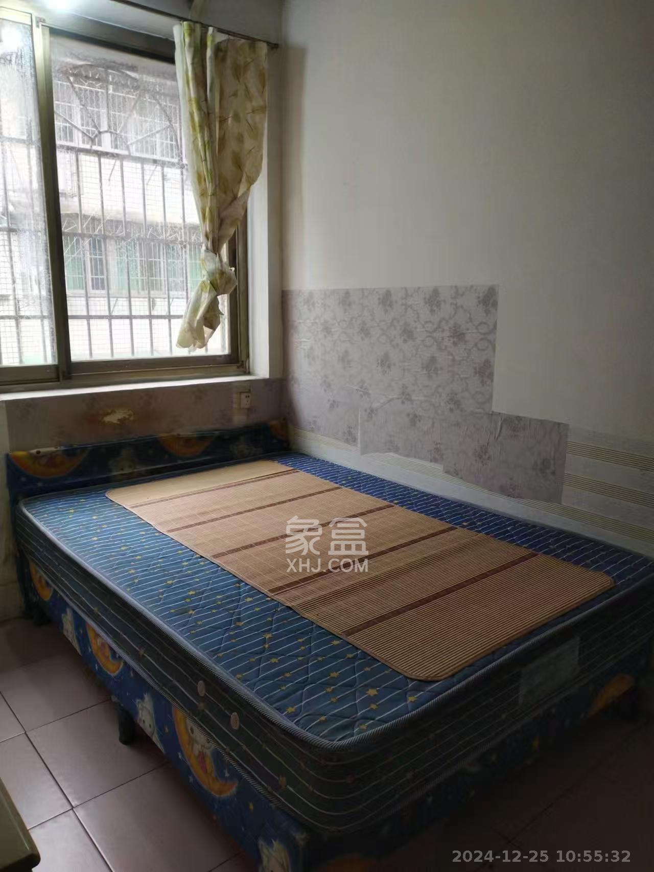 长监宿舍  3室1厅1卫    1600.0元/月室内图