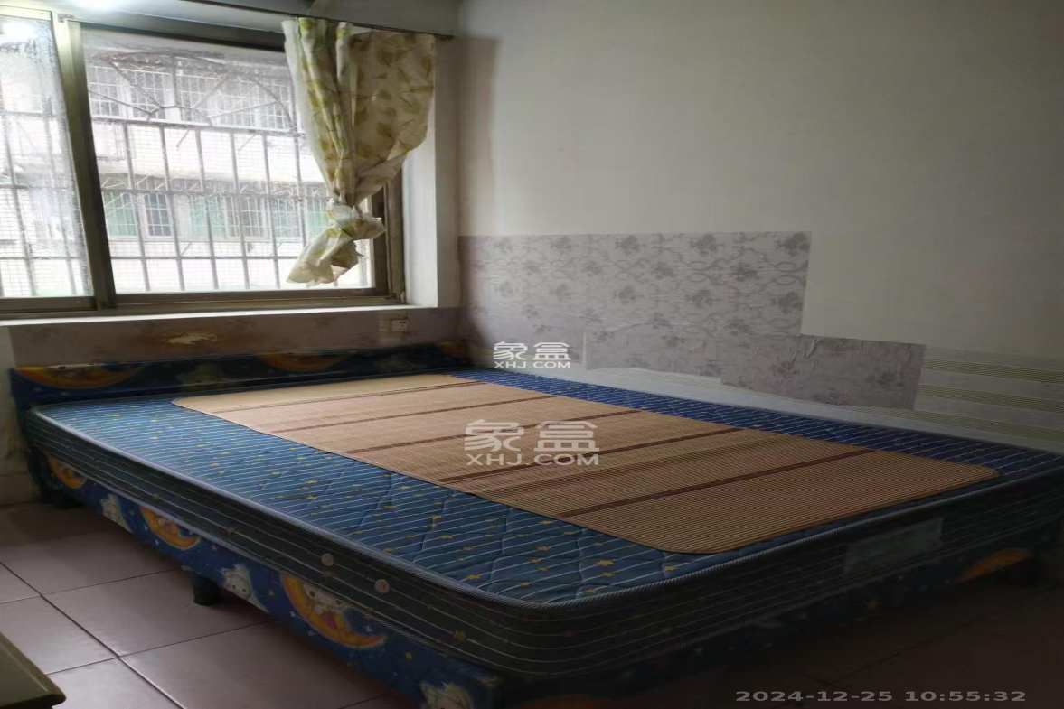 长监宿舍  3室1厅1卫    1600.0元/月 长监宿舍  3室1厅1卫    1600.0元/月室内图