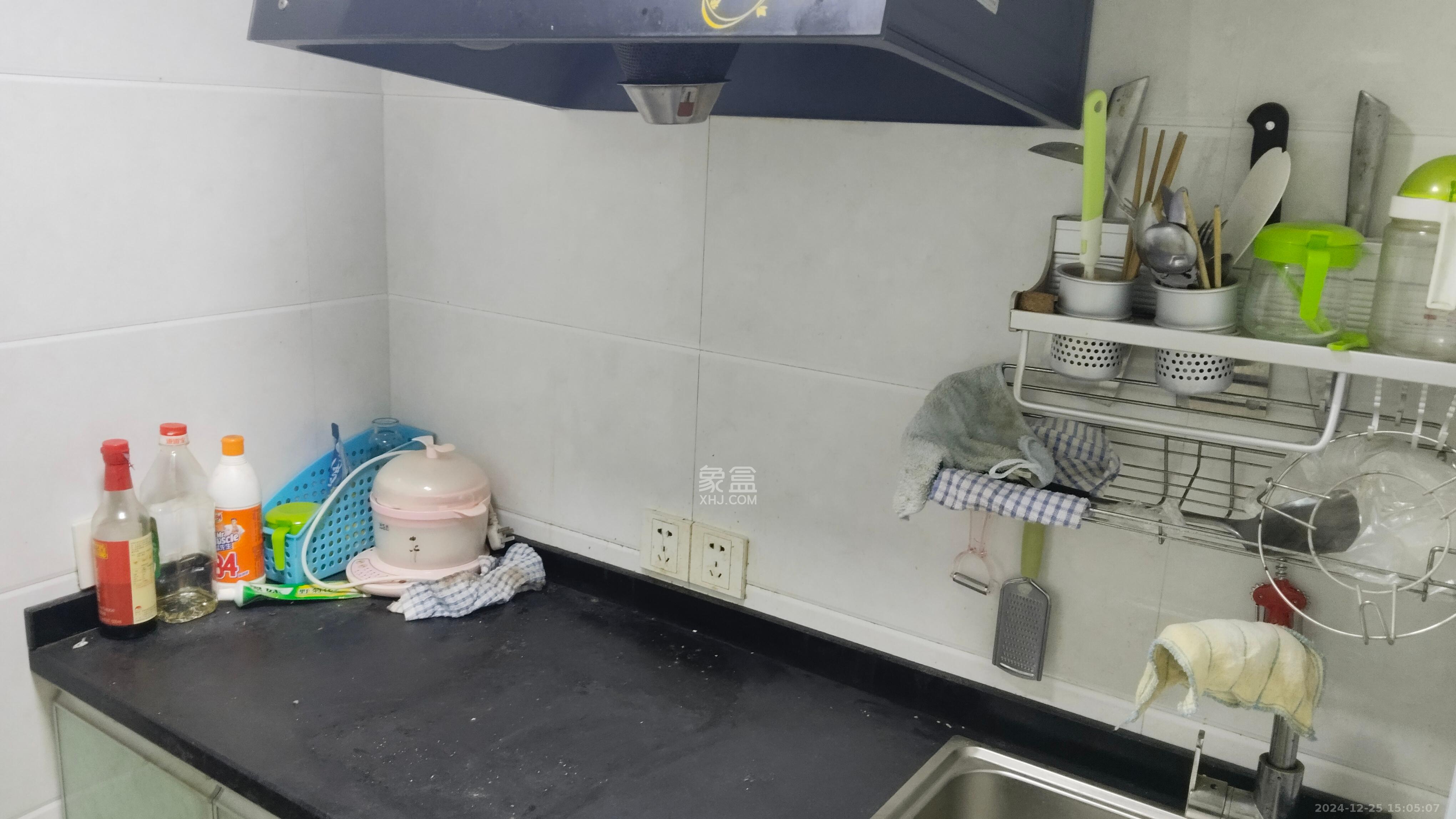 时代公馆  1室1厅1卫    1500.0元/月 时代公馆  1室1厅1卫    1500.0元/月室内图